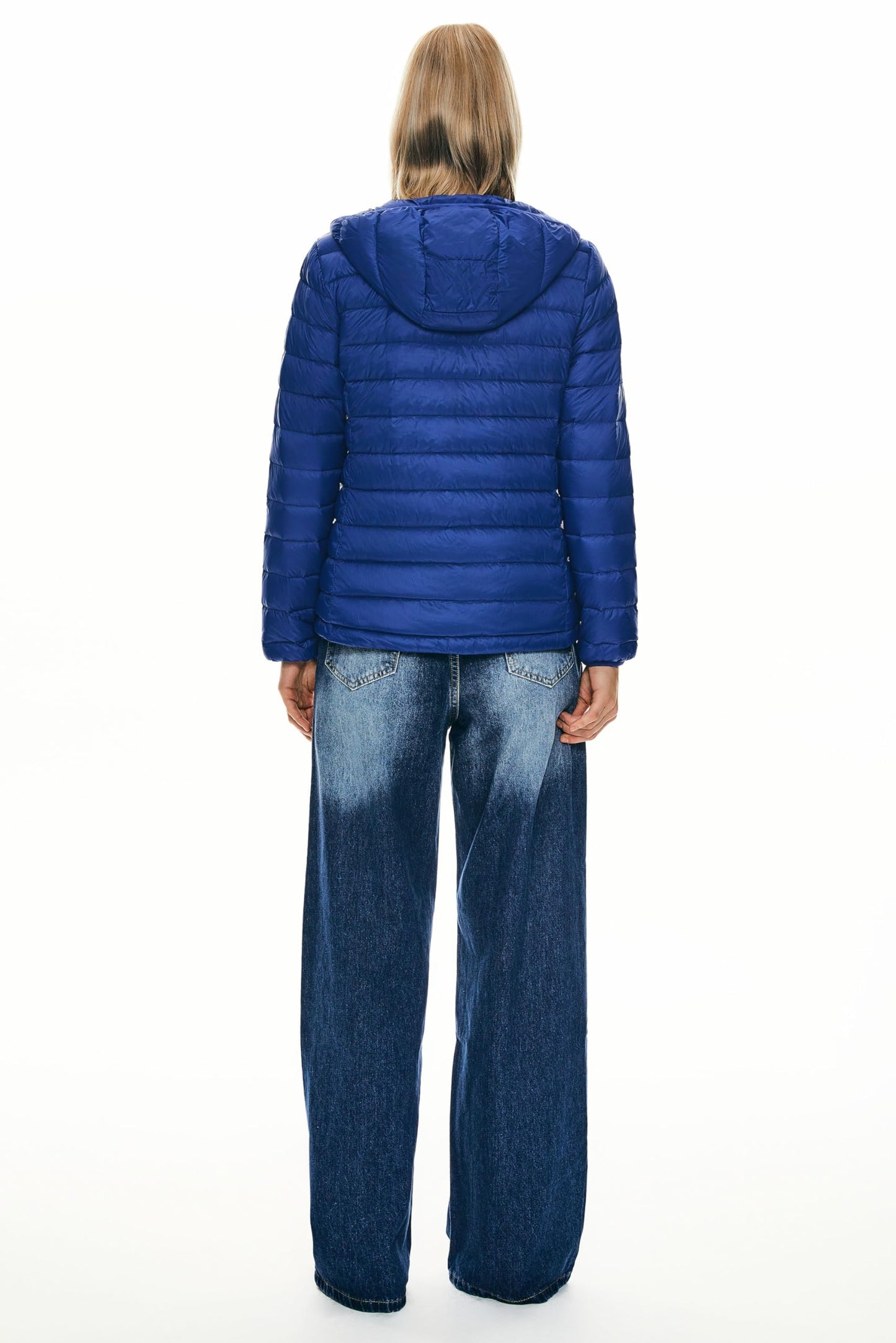 Orolay Women's Packable Down Jacket Hooded Ultra Light Weight Short Puffer Coat with Pockets Navy L