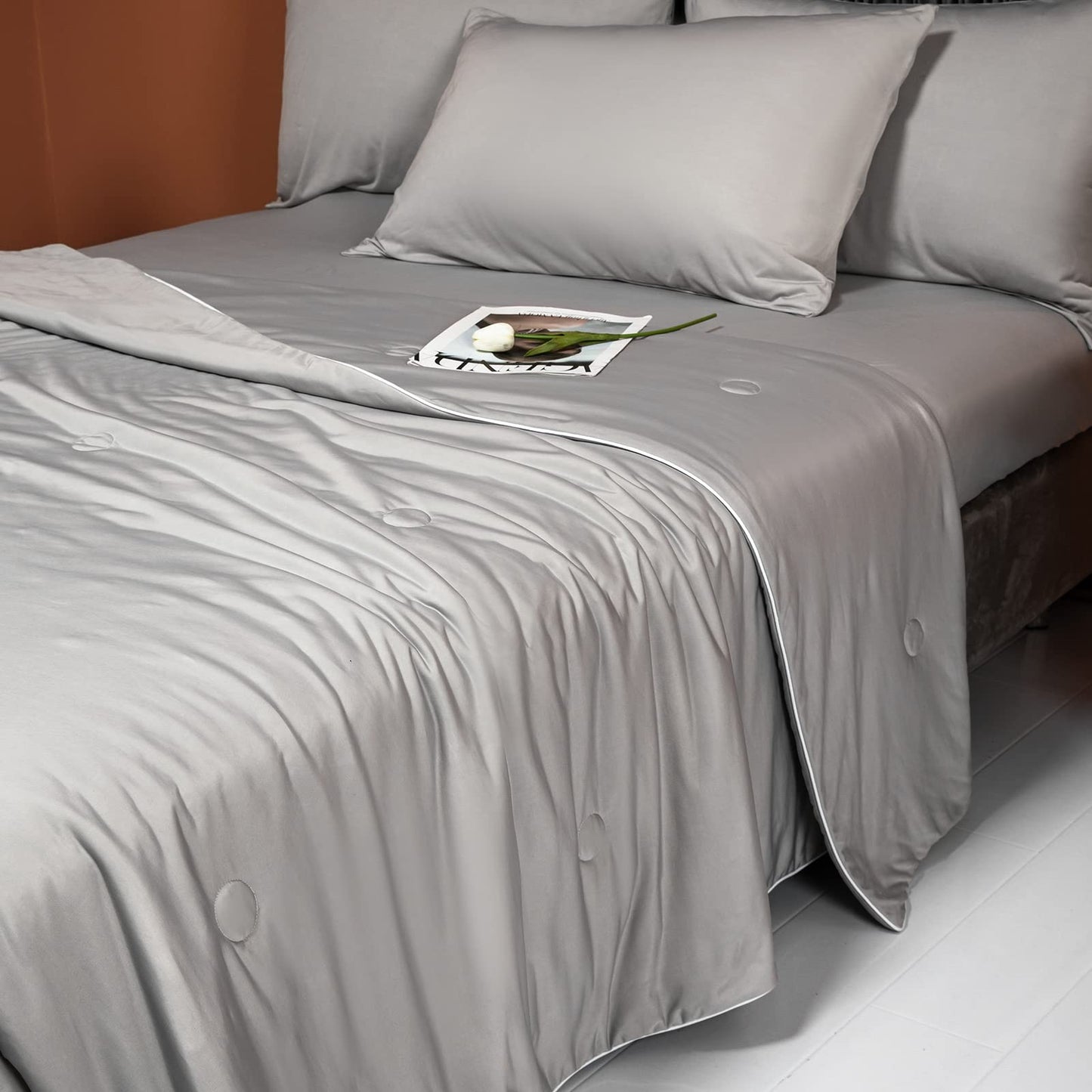 LLanCL Cooling Blankets for Hot Sleepers - Cool Like Ice Cream Blanket for Summer, Lightweight Double-Sided Cooling Comforter Quilt(Twin Size 59" x 79" Grey)
