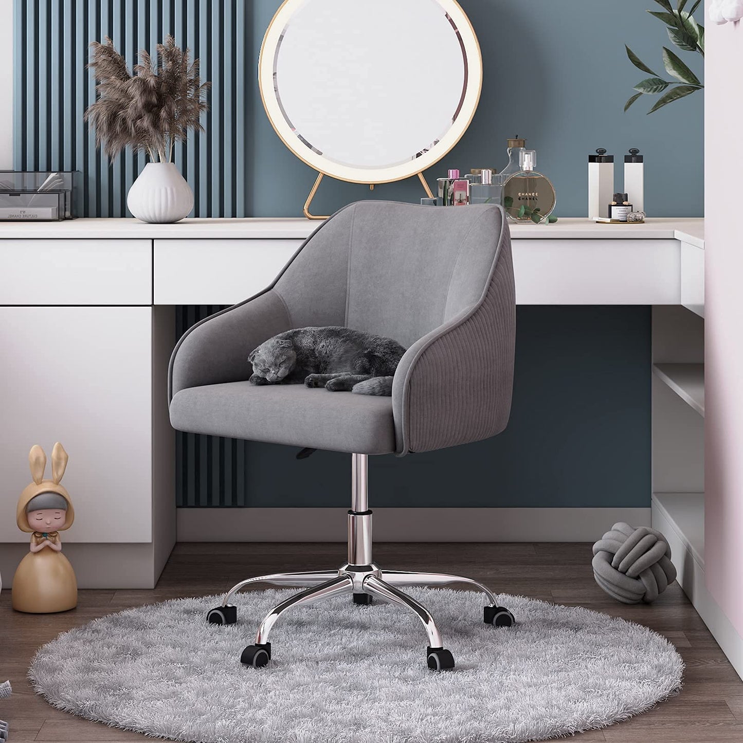 CAELUM Cute Desk Chair for Teen Girl Kids, Home Office Computer Desk Chairs with Wheels and Arms, Comfy Velvet Fabric Swivel Rolling Task Chair Vanity Chair for Makeup Room, Bedroom, Living Room