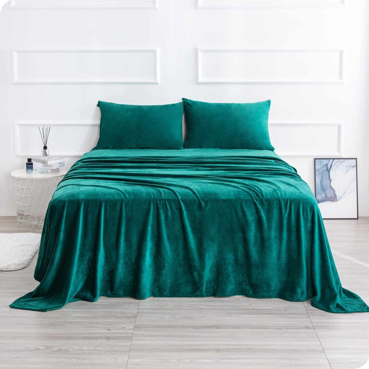 Velvet Plush Sheets Set Full Size, Micro Fleece Soft Cozy Sheet and Pillowcase Set,Ultra Plush and Warmth Deluxe Bed Sheets with Deep Pockets for All Season & Chritmas (Green 4 Piece)