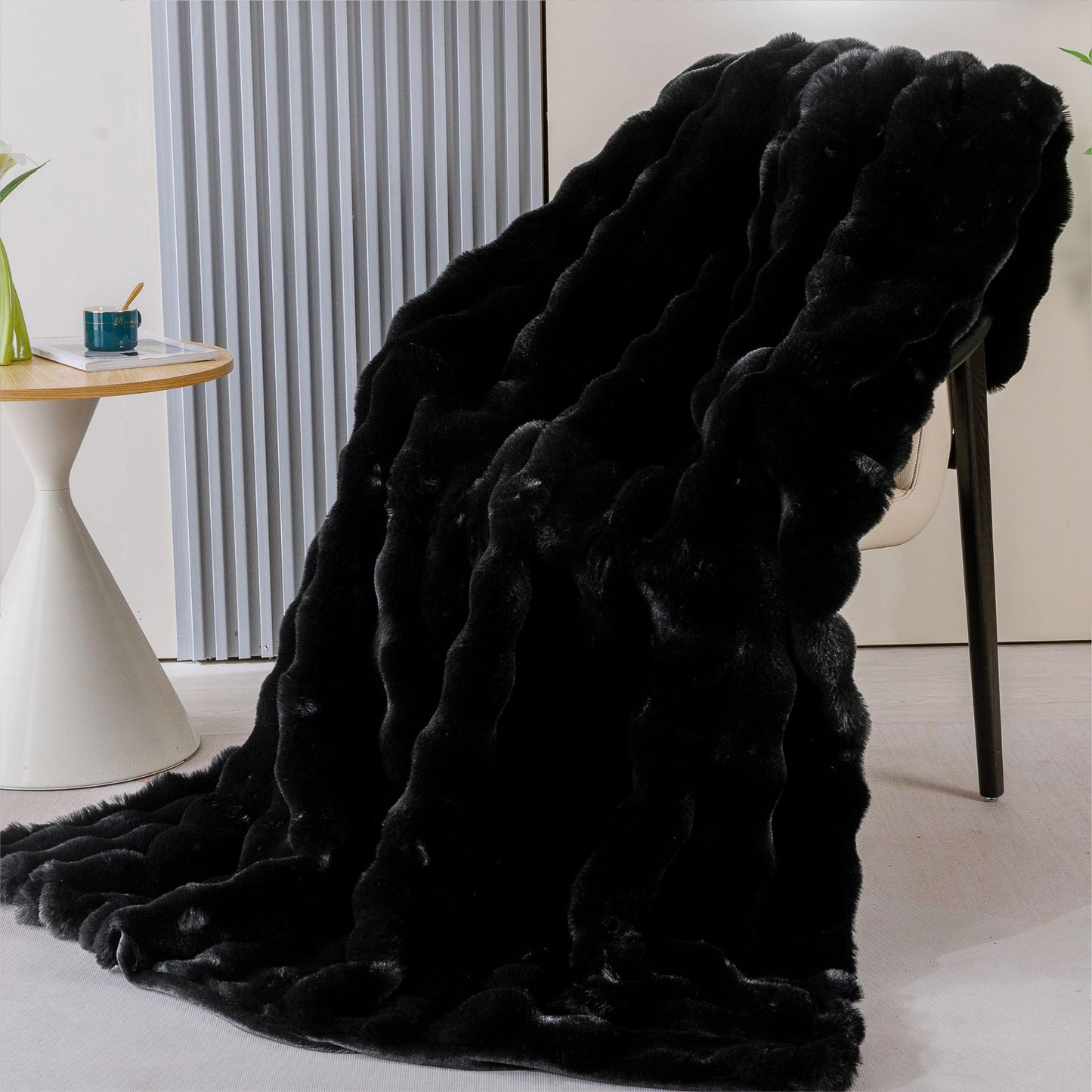 BlanketSolution Black Faux Fur Thick Bed Soft Throw Blanket 60X80 for Couch Living Room Fluffy Bubble Faux Rabbit Fur Blanket Warm Bunny Blanket Home Decor 860 GSM