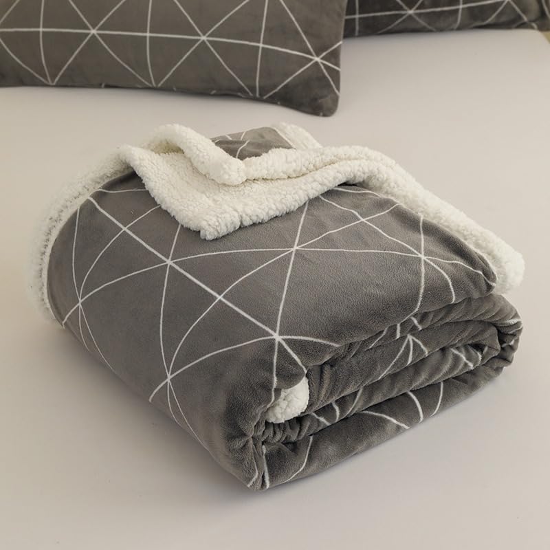 PAJEO Sherpa Fleece Throw Blanket for Couch - Thick and Warm Bed Blanket Dual Sided,Soft Fuzzy Plush Throw Blanket,Throw Size 40x60 Inches
