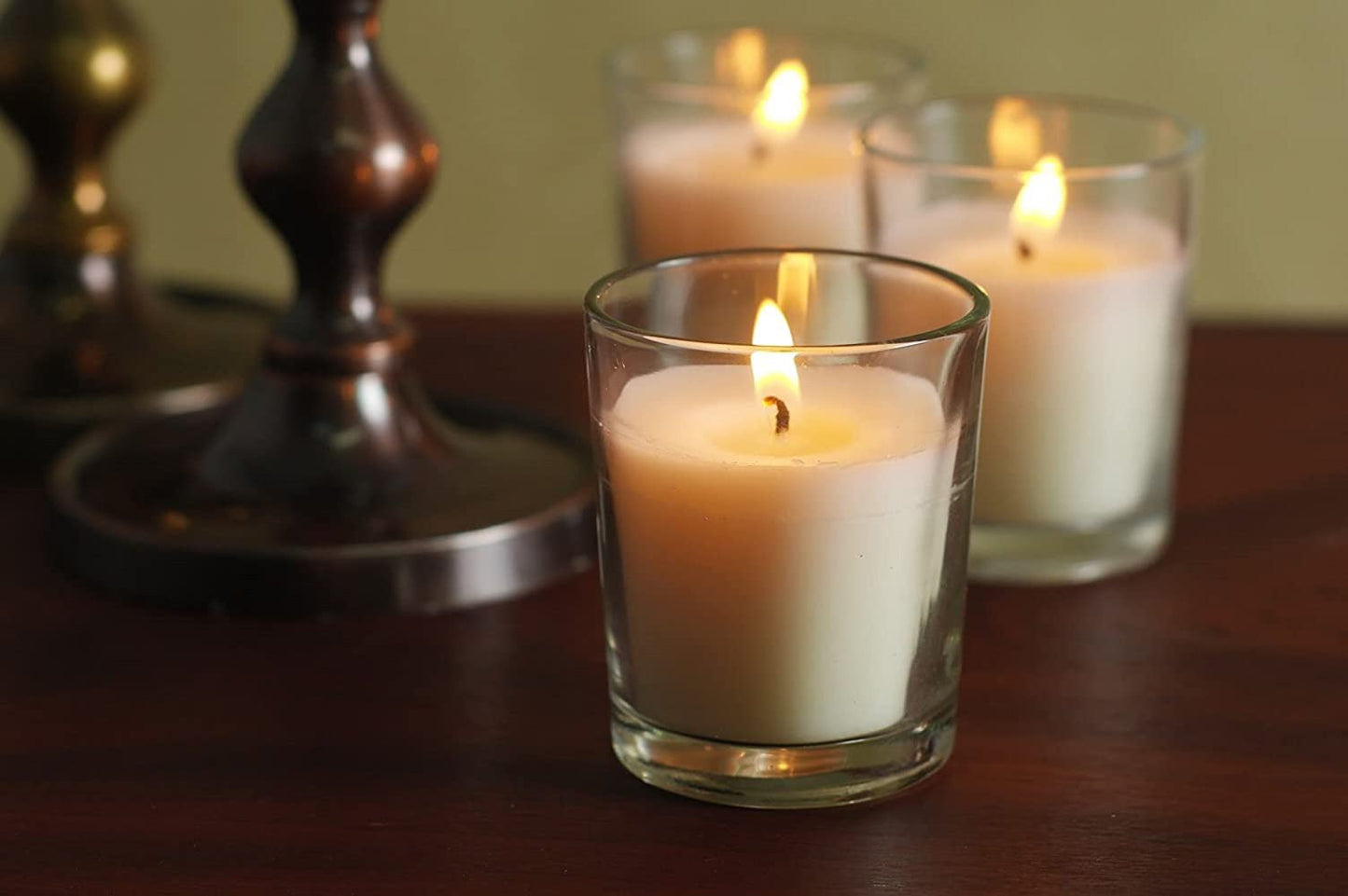 Hosley 48-Pack Ivory Unscented Votive Candles, Clear Glass, 10-12 Hr Burn, Hand-Poured, Ideal for Weddings, Parties, Aromatherapy, Holidays, Gifts