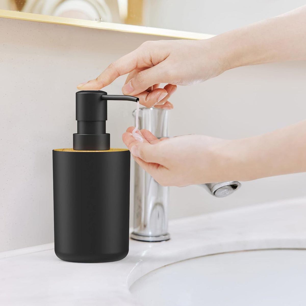 Soap Dispenser for Bathroom and Kitchen, 12oz Modern Minimalist Style Plastic matte black Empty Lotion Dispenser with Refillable Pump,Liquid Bottle for Hand Soap, Dish Soap,College Dorm Use