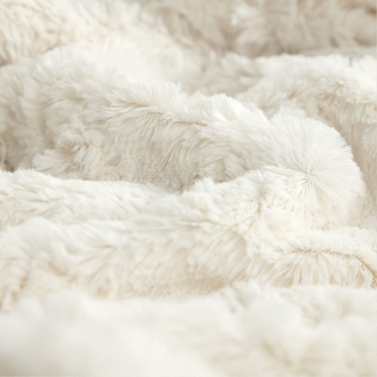TOONOW Faux Fur Luxury Throw Blanket,Double Side Soft Fluffy Shaggy Fuzzy Blanket for Couch Sofa Bed (Cream, Throw)