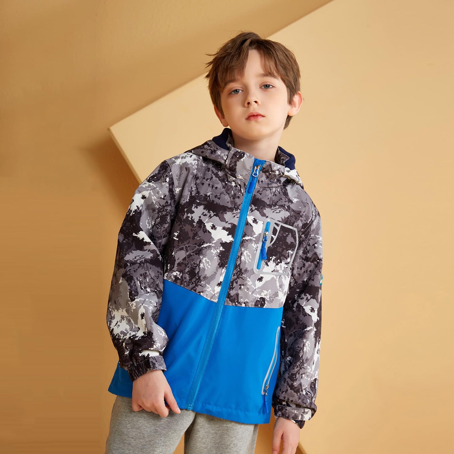 MGEOY Boys Rain Jacket Lightweight Waterproof Hooded Fleece Lined Raincoat Windbreakers for Kids Grey 8/9