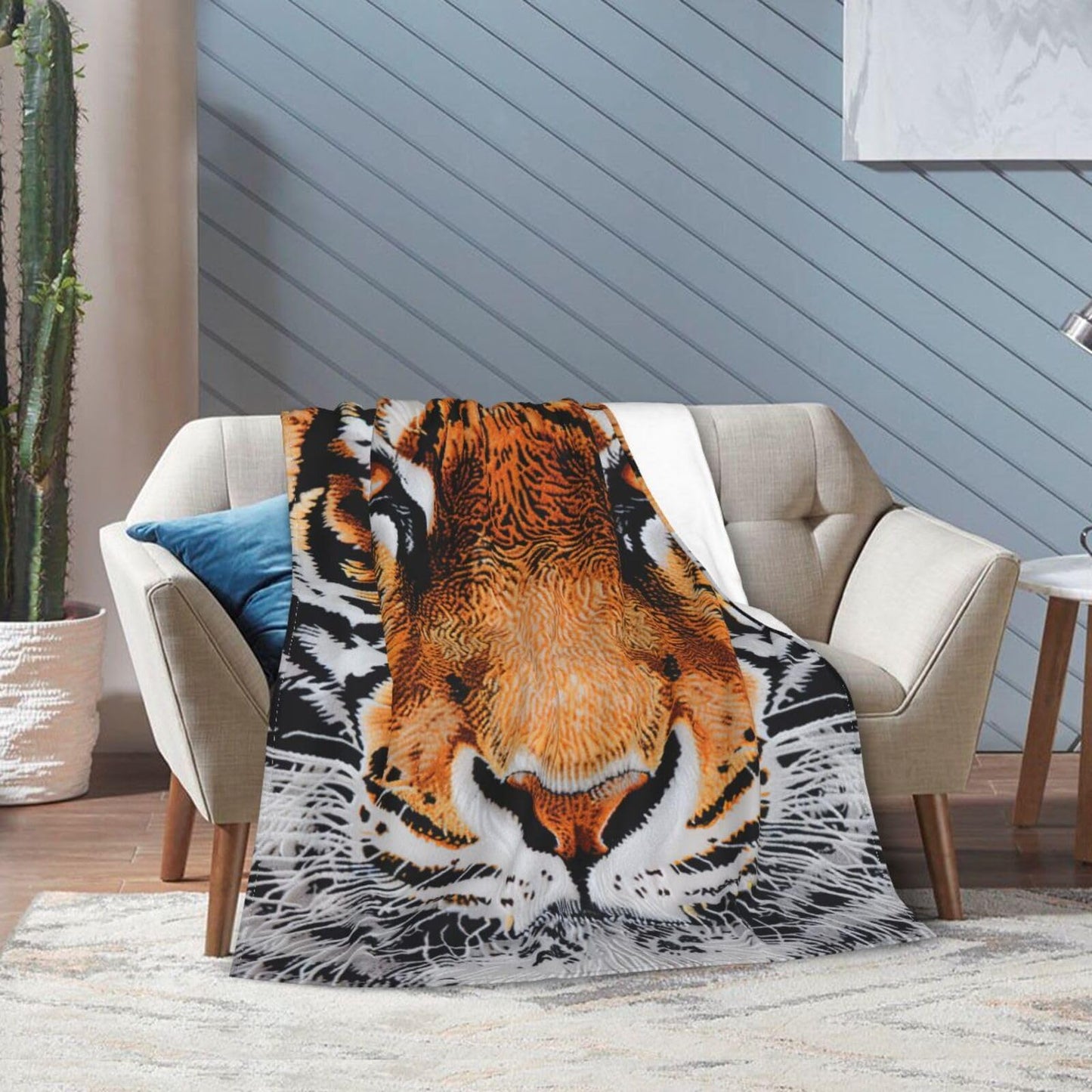 Tiger Print Throw Blanket - Cozy Flannel Soft Warm Plush Lightweight Bedding - Wild Animal Gifts for Girls & Women - 50"X40"