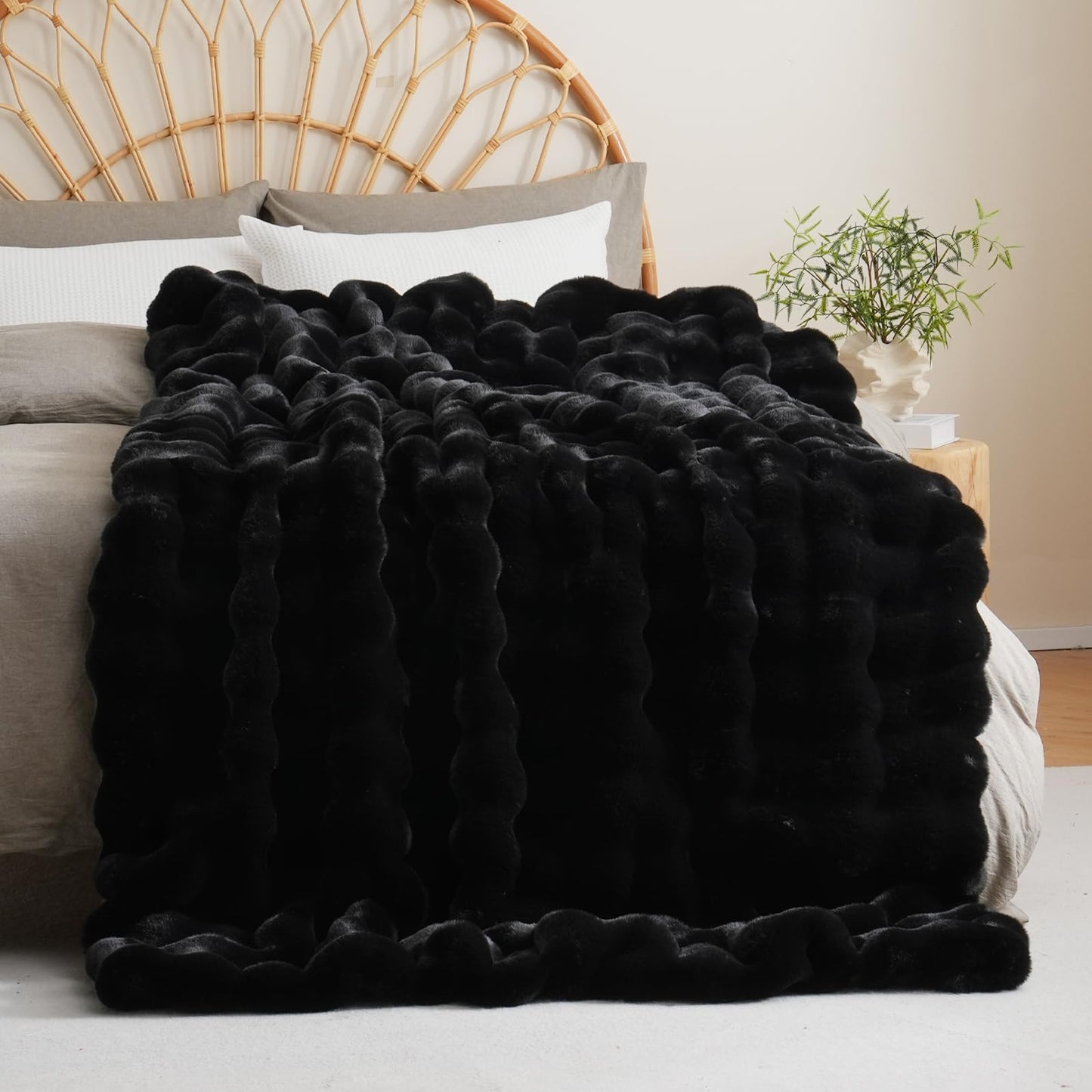 BENVWE Faux Fur Throw Blanket for Couch Bed - Fluffy Soft Thick Bubble Blanket for Living Room Home Decor - Fathers Day Birthday Gifts for Women Men, Black, 60" x 80"