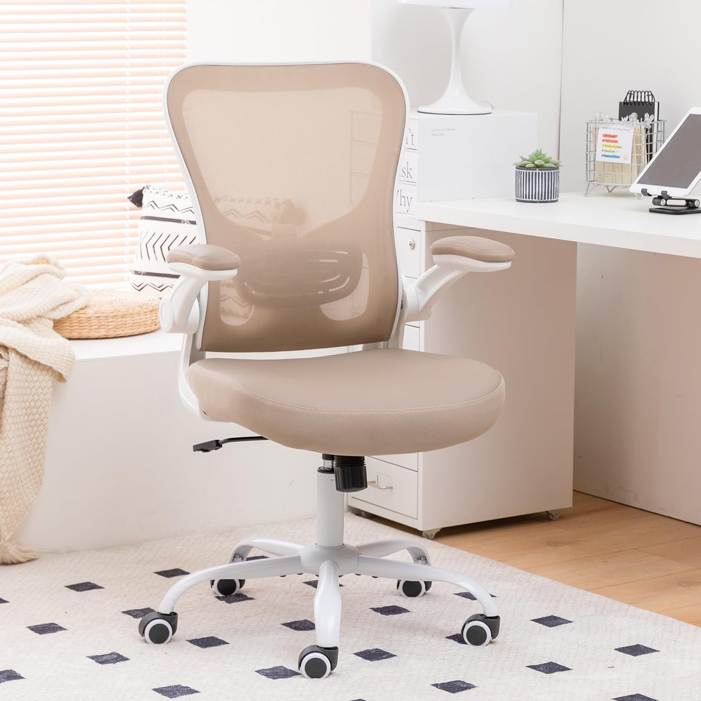 Soxiar Ergonomic Office Chair,PU Leather Swivel Desk Chair with Lumbar Support,Adjustable Height Executive Task Chair with Flip-Up Armrests,Comfy Coumputer Chair for Home Office(Khaki)