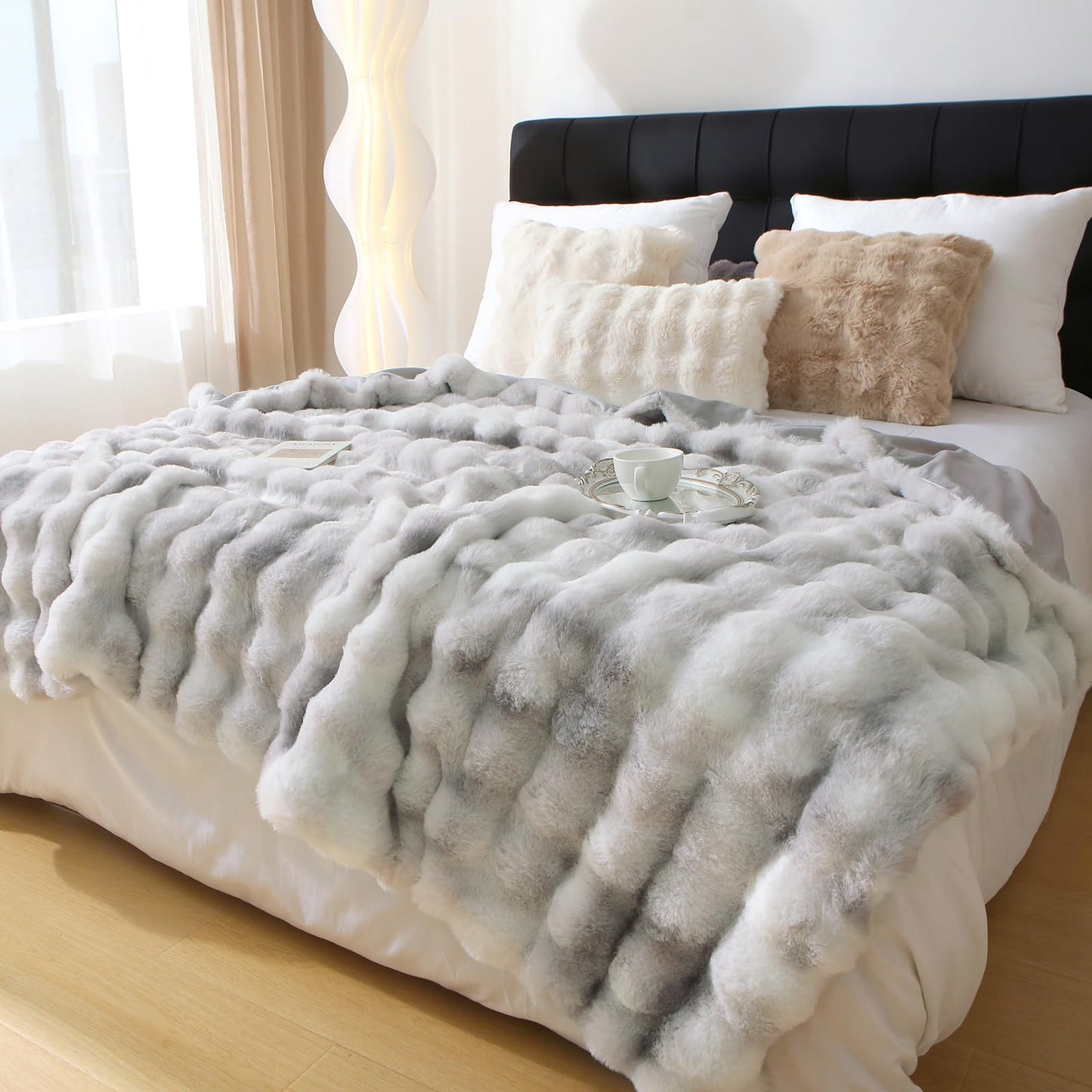 Luxury Thick Plush Tie Dye Faux Rabbit Fur Throw Blanket Ultra-Plush Cozy Soft Decorative Blanket Use for Couch Bed Travel(Tie Dye Grey,50"*60")