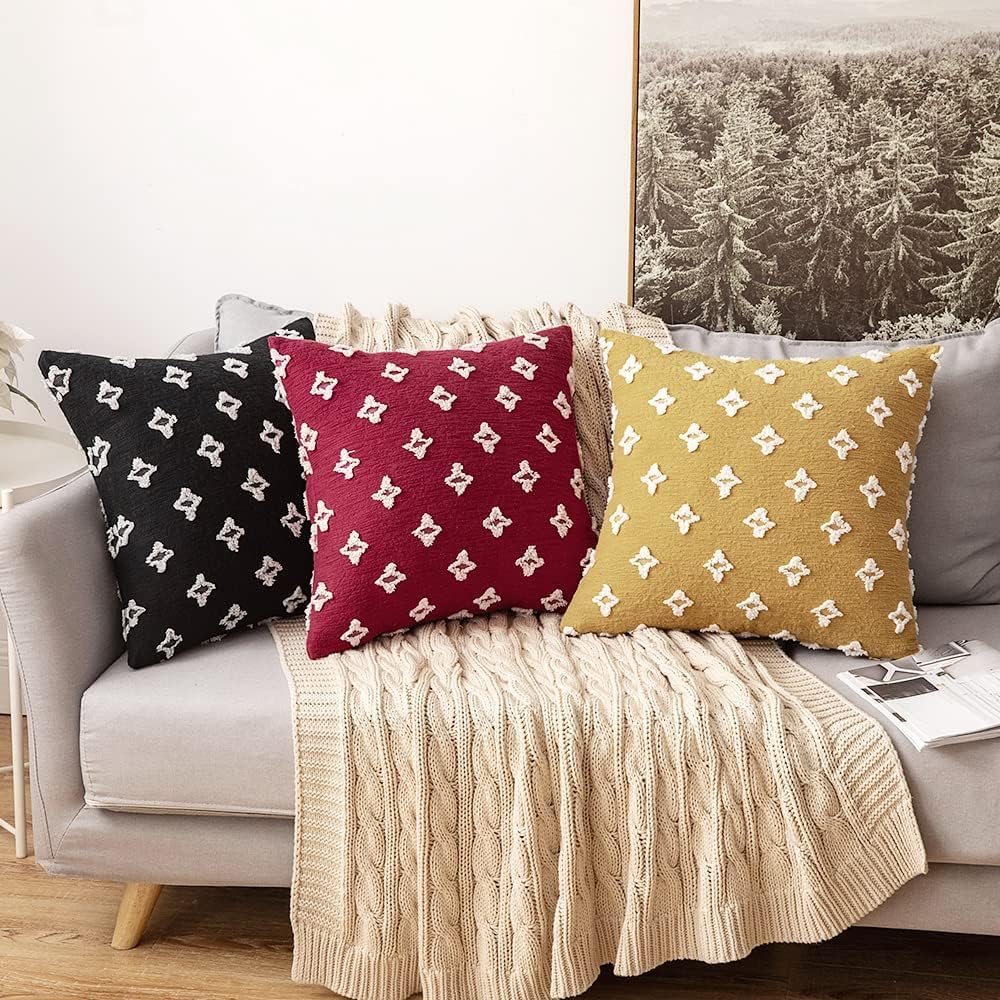 MIULEE Set of 2 Decorative Throw Pillow Covers Rhombic Jacquard Pillowcase Soft Square Cushion Case for Summer Spring Couch Sofa Bed Bedroom Car Living Room 18x18 Inch Yellow