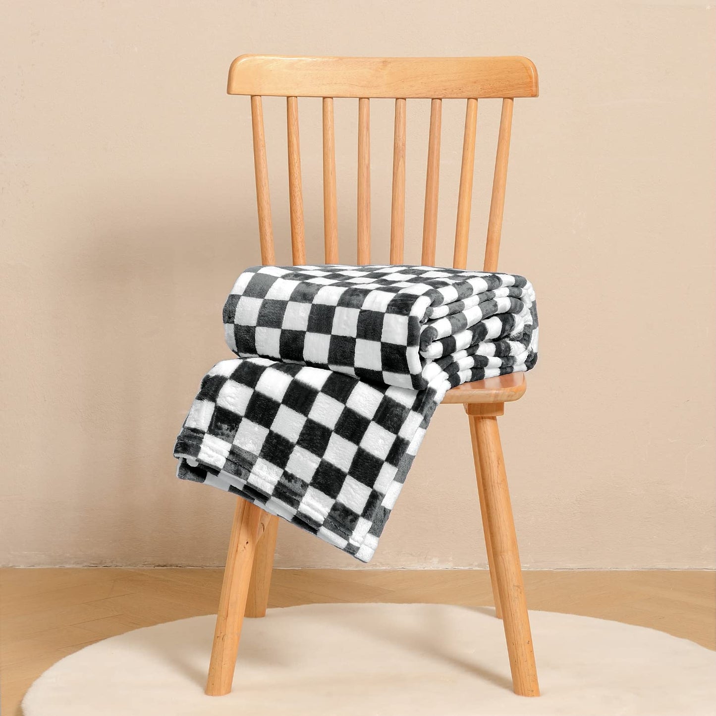 FY FIBER HOUSE Black and White Checkered Throw Blanket for Couch Soft Cozy Checker Blankets, 50"x60"