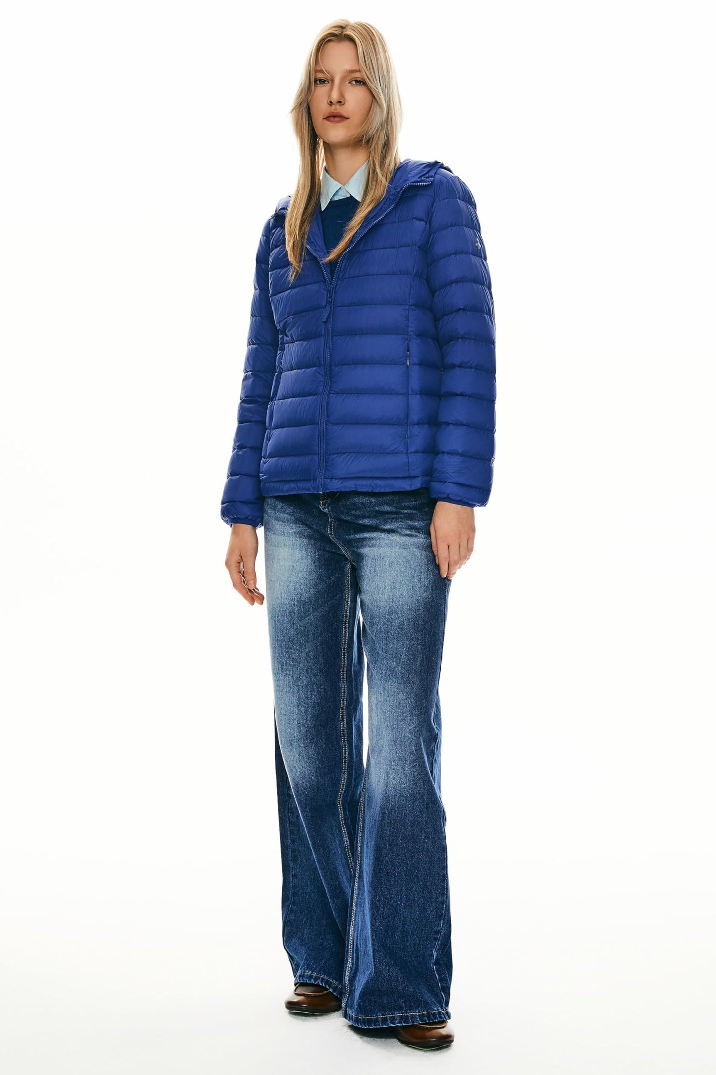 Orolay Women's Packable Down Jacket Hooded Ultra Light Weight Short Puffer Coat with Pockets Navy L
