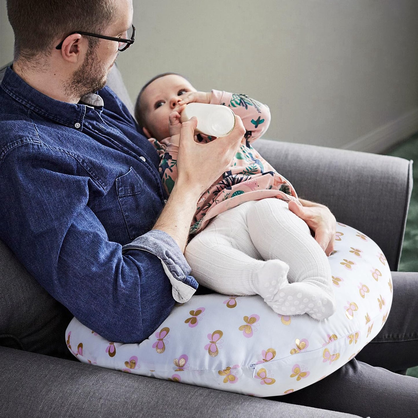 Little Grape Land Nursing Pillow, Breast Feeding Pillows for Mom, Butterfly Soft Cover with Breathable Filling, Feeding Support Pillow for 0-12 Months, Multifunctional Support Cushion for Travel