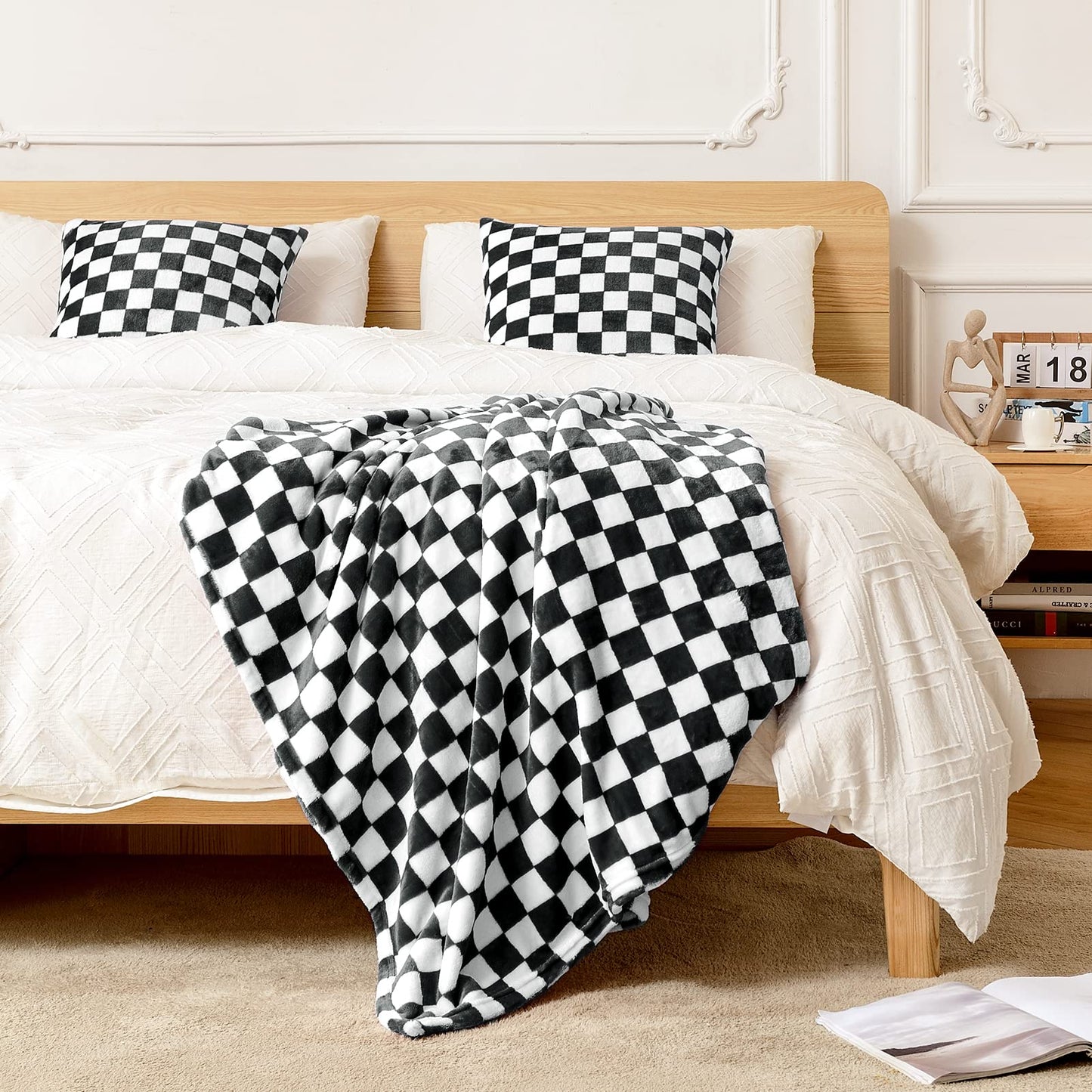 FY FIBER HOUSE Black and White Checkered Throw Blanket for Couch Soft Cozy Checker Blankets, 50"x60"