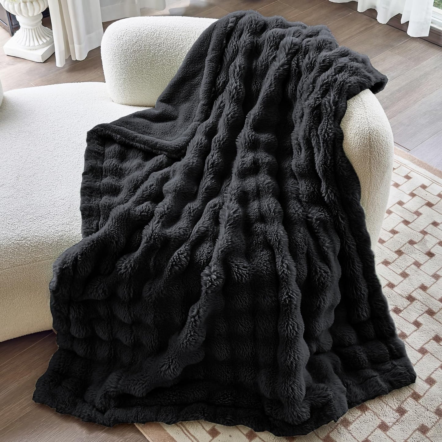 Moenchy Faux Fur Black Throw Blanket for Couch - Super Soft Heavy Flufyy Thick Bubble Throw Blankets for Bed Bedroom Living Room Farmhouse Sofa Chair Fall Winter Warm, 50x60 Inch