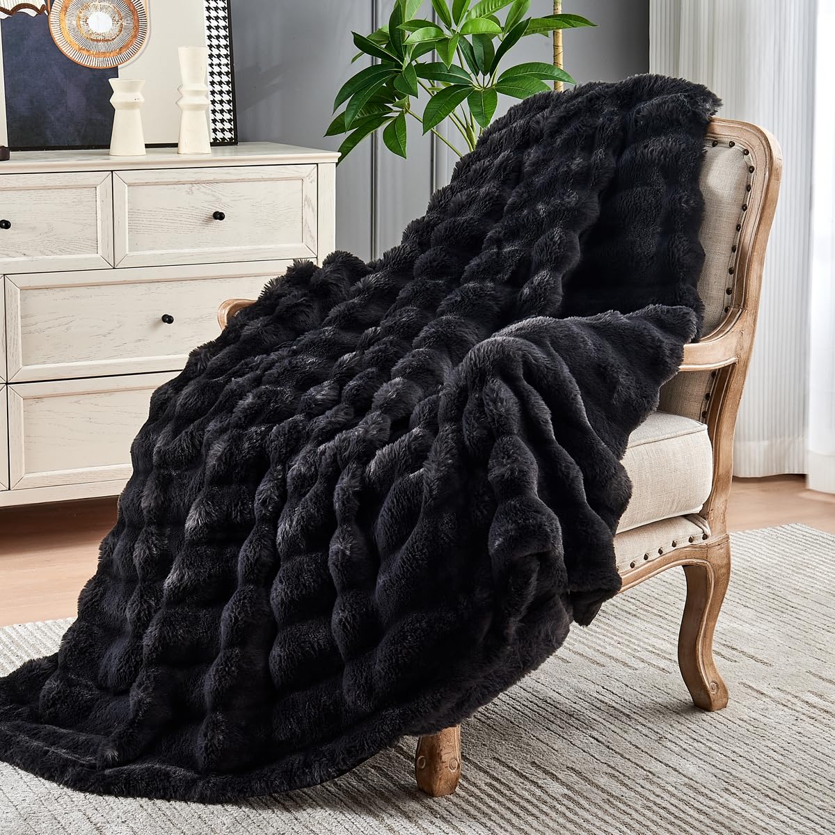 Gusuhome Faux Fur King Couch Blanket - Luxurious Faux Rabbit Fur Bed Blanket Reversible - Cozy Warm Fluffy Fuzzy Plush Striped - 90x106 Inches Black
