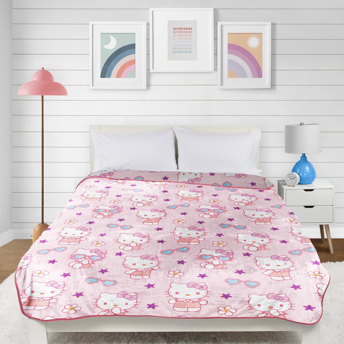 Jay Franco Hello Kitty Heart Sunglasses Plush Blanket - Measures 60 x 90 Inches, Kids Bedding - Super Soft Fleece Bedding