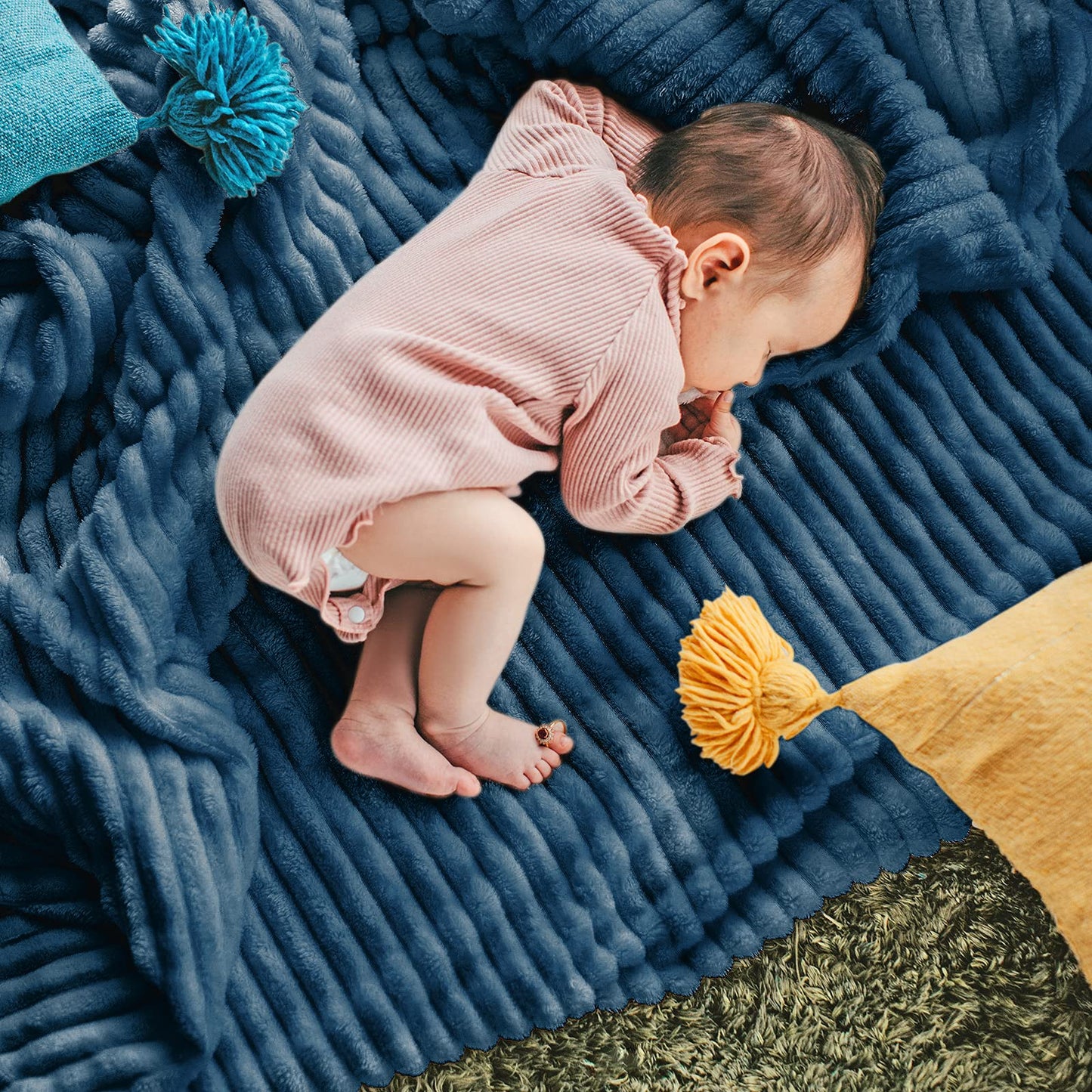 DISSA Fleece Blanket Throw Size – 51x63, Blue – Soft, Plush, Fluffy, Fuzzy, Warm, Cozy – Perfect Throw for Couch, Bed, Sofa - with Pompom Fringe - Flannel Blanket Throw Blanket