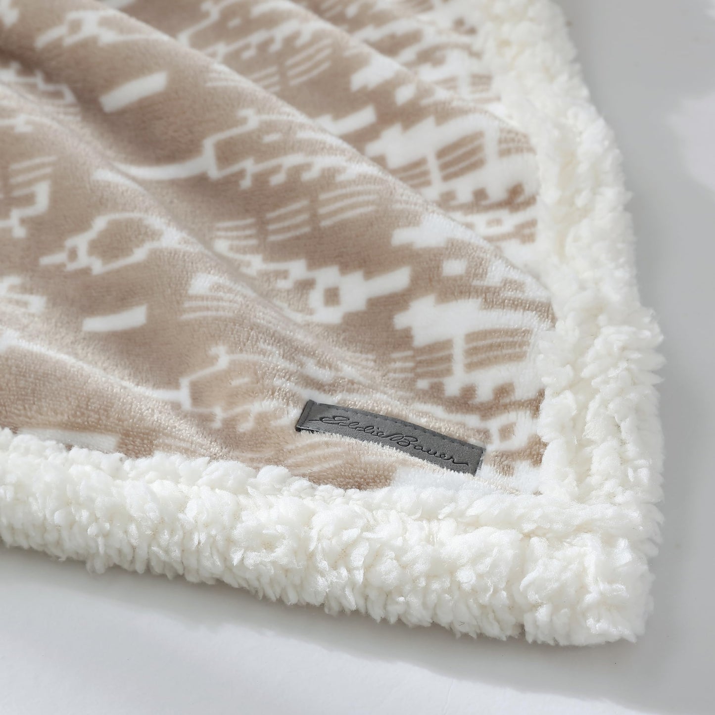 Eddie Bauer - Throw Blanket, Reversible Sherpa Fleece Bedding, Home Decor for All Seasons (San Juan Oyster, Throw)