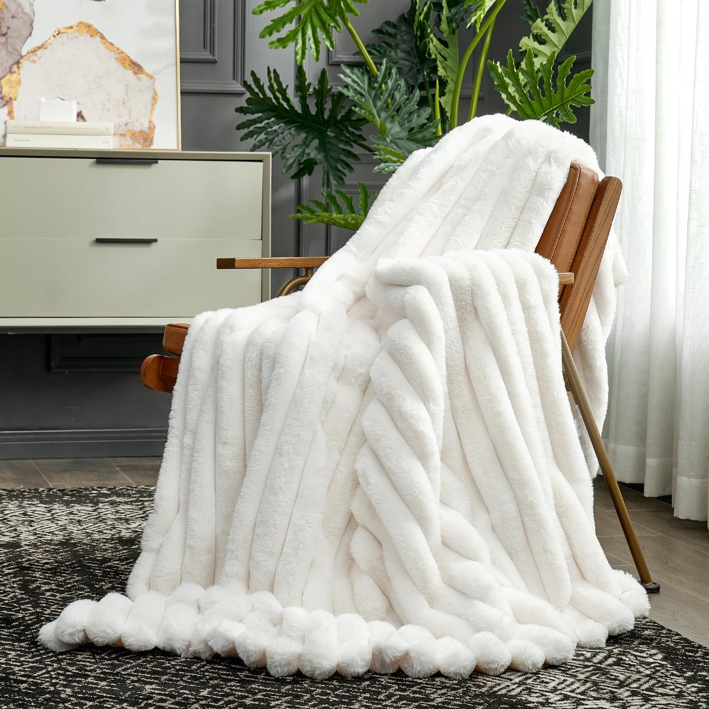Cozy Bliss Faux Fur Throw Blanket for Couch, Cozy Warm Plush Striped Blanket for Sofa Bedroom Living Room, 60 * 80 Inches Cream White