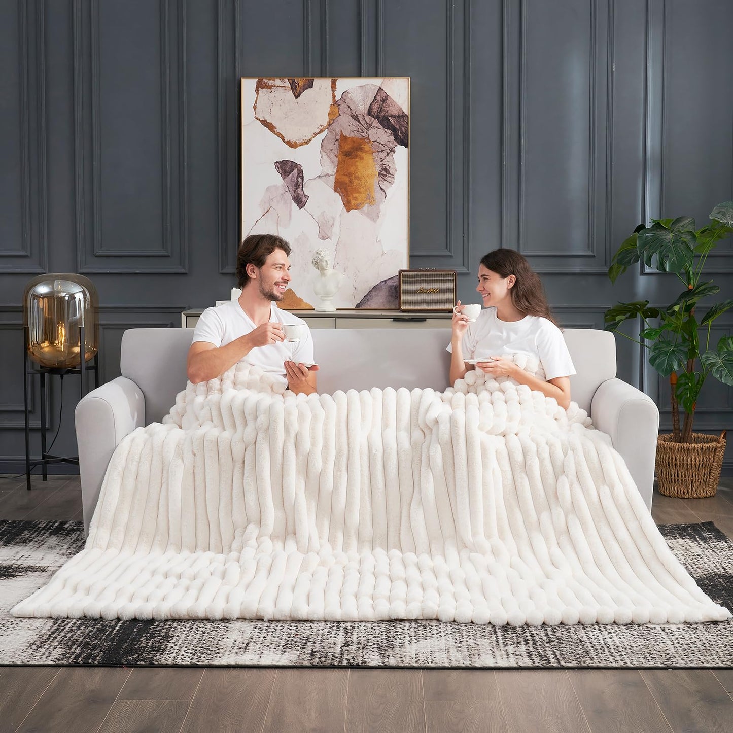 Cozy Bliss Faux Fur Throw Blanket for Couch, Cozy Warm Plush Striped Blanket for Sofa Bedroom Living Room, 60 * 80 Inches Cream White