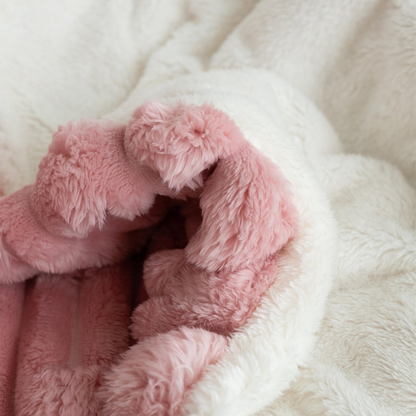 UKELER Sherpa Fleece Blanket 50 × 60 inch Fuzzy Soft Bed Blanket 610 GSM Thick Striped Throw Blanket for Couch Sofa Bed Office Camping, Pink