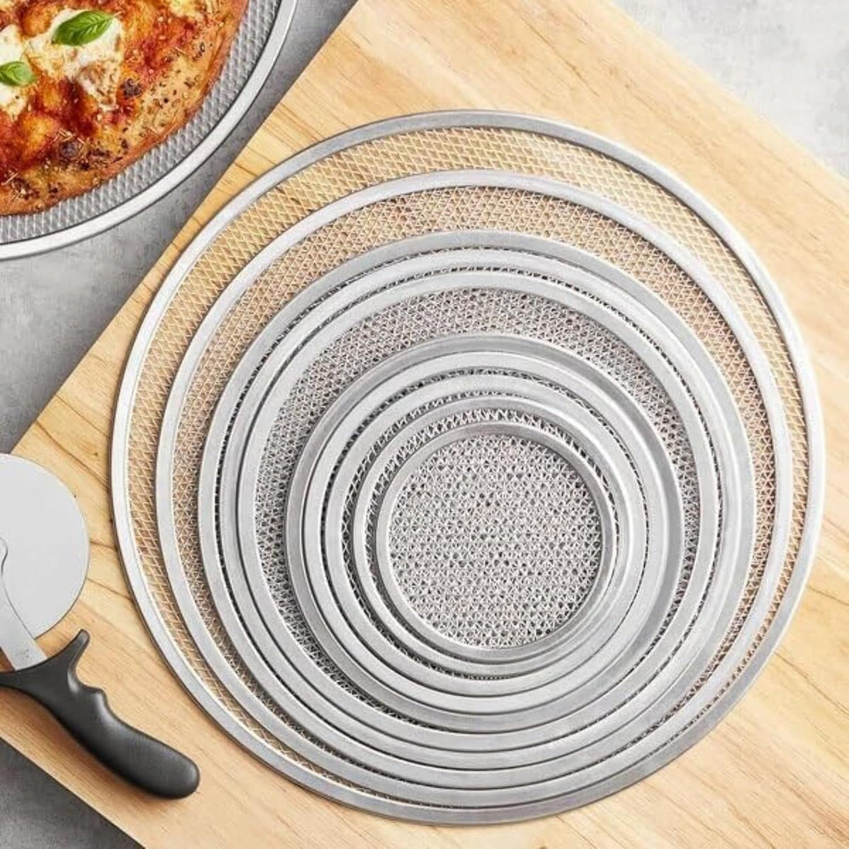 10-inch Aluminum Pizza Screen | Commercial Grade Pizza/Baking Screen for Oven | Pizza Baking Tray for Home And Restaurant | Round, Aluminum, 10-inch [1PK]
