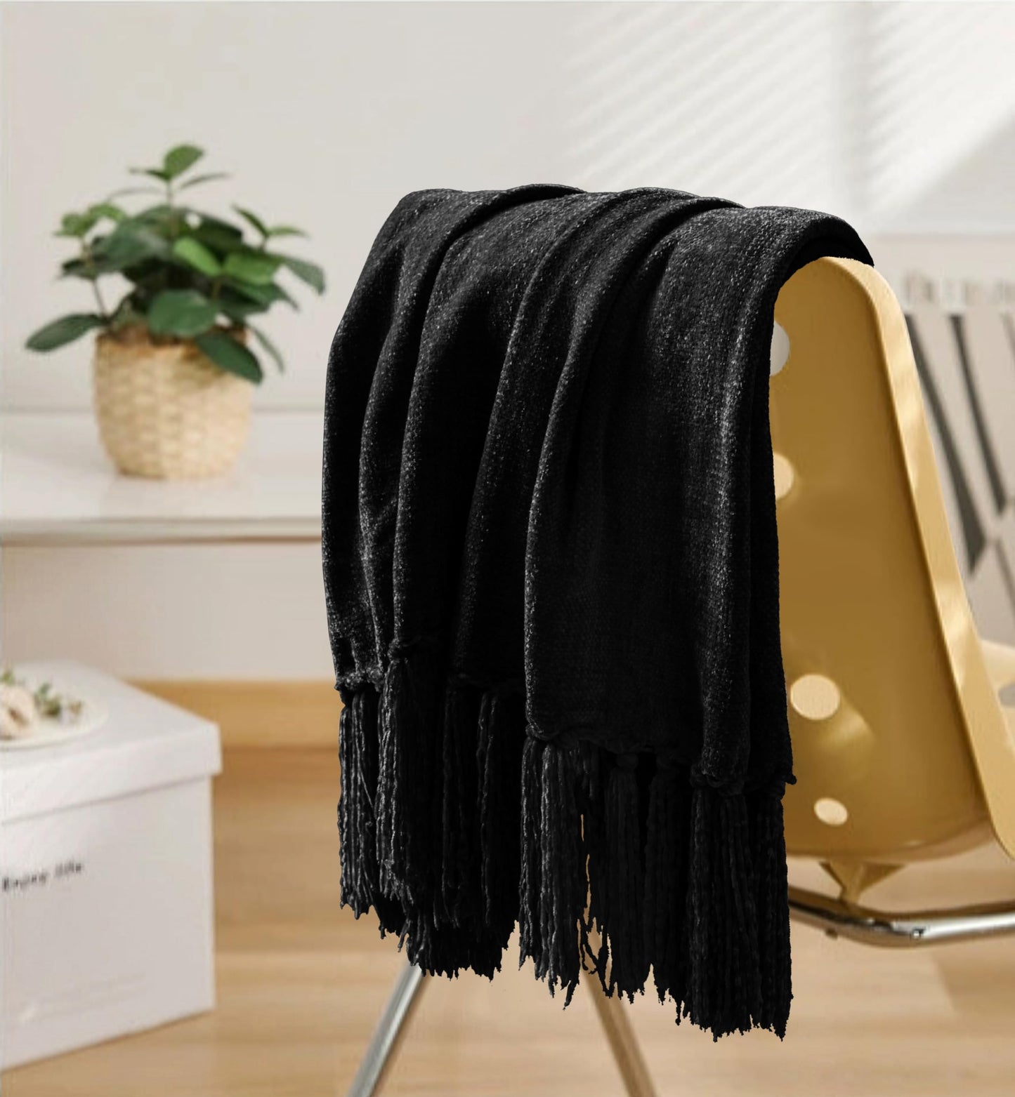 LONG CREATE Chenille Throw Blanket for Couch 50"X 60", Soft Cozy Throws with Fringe Tassel for Bed Sofa Chair Cover, Lightweight Knitted Decorative Boho Blankets for Living Room, Black