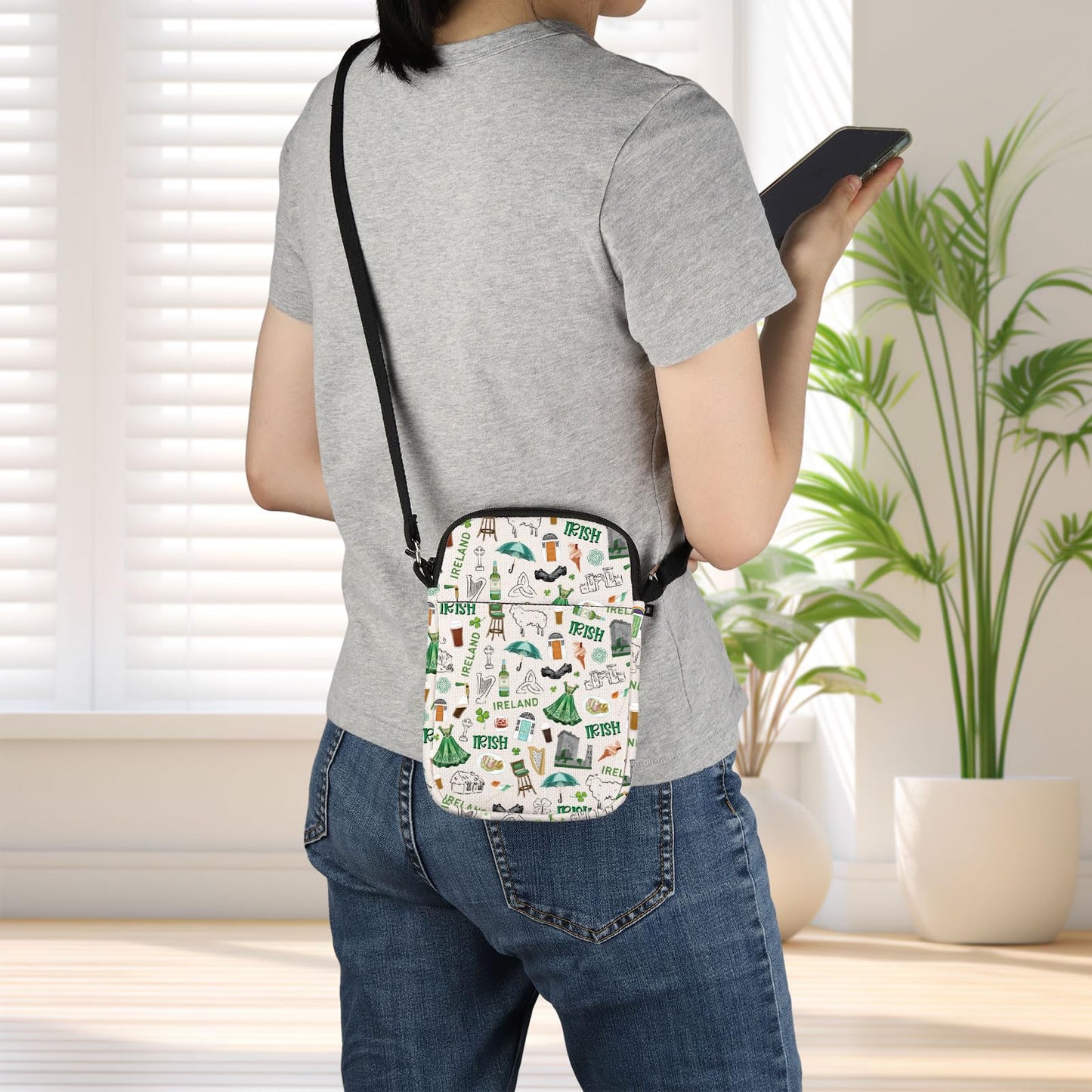 JNIAP Irish Crossbody Bag Ireland Travel Gift Ireland Themed Gifts Ireland Crossbody Purse Irish Travel Purse (Ireland cb)
