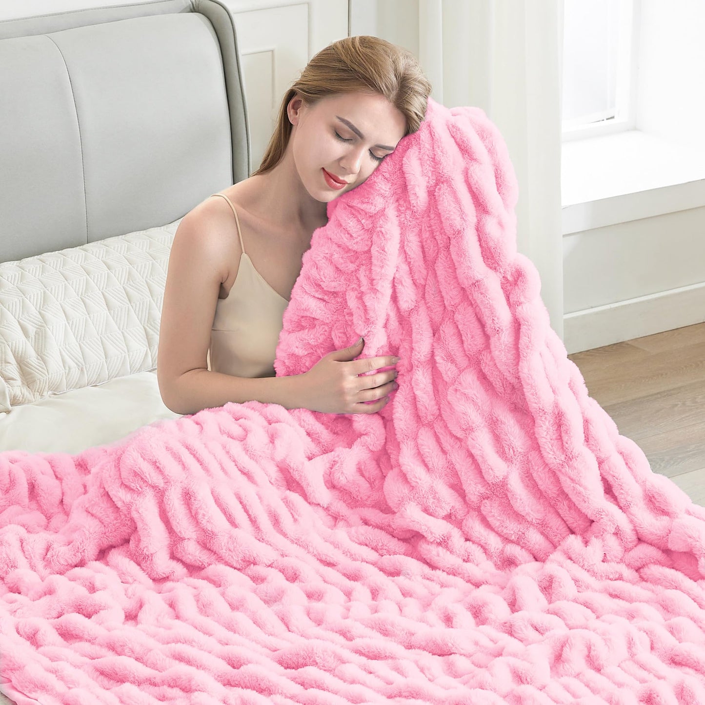 Tejoe Faux Rabbit Fur Throw Blanket - Ultra Soft & Fluffy Cozy Gift, Plush Fuzzy Luxury Blanket for Couch, Bed, Living Room Decor, 50x60, Blush Pink