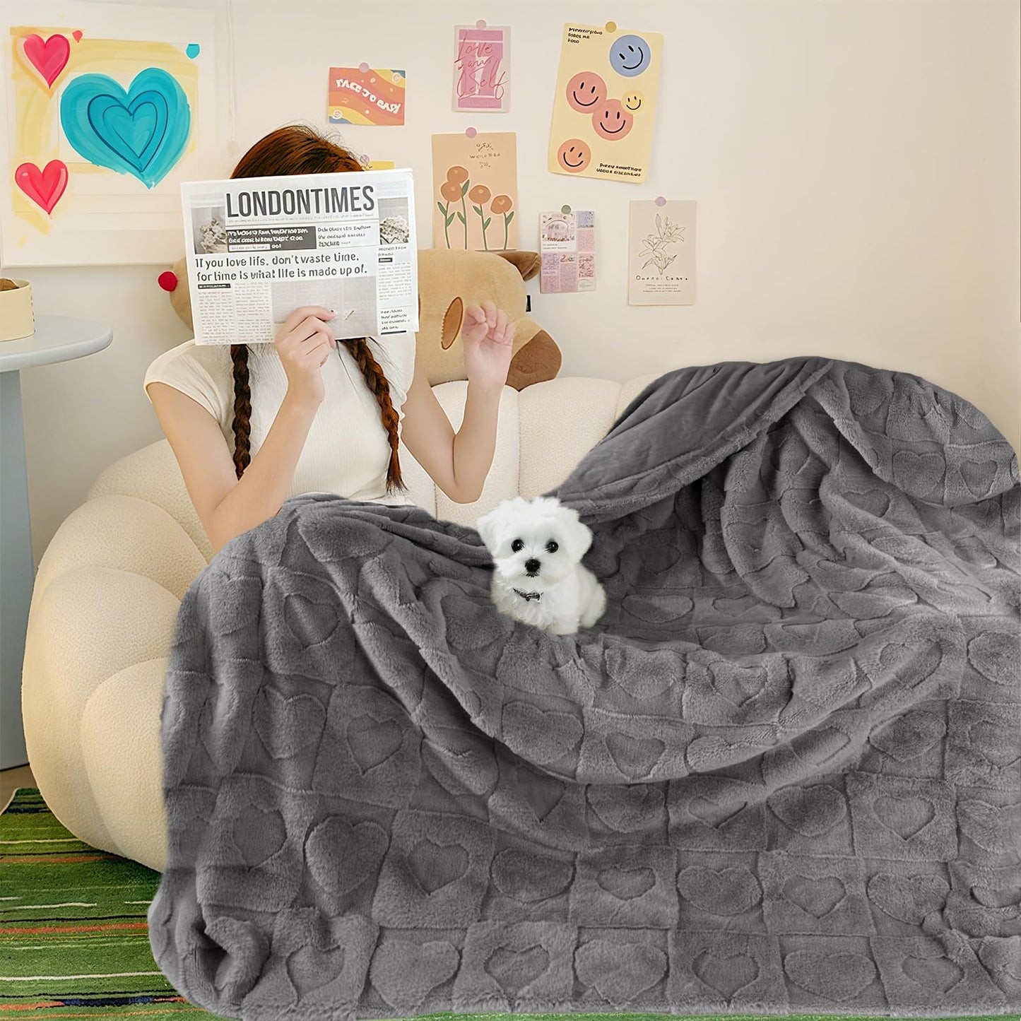 Bcareself Faux Fur Throw Blanket Ultra Soft Plush Fluffy Blanket for Couch, Bed, Sofa - Lightweight Yet Warm Winter Blanket for Women Men - Machine Washable 50x60 Inches Gray