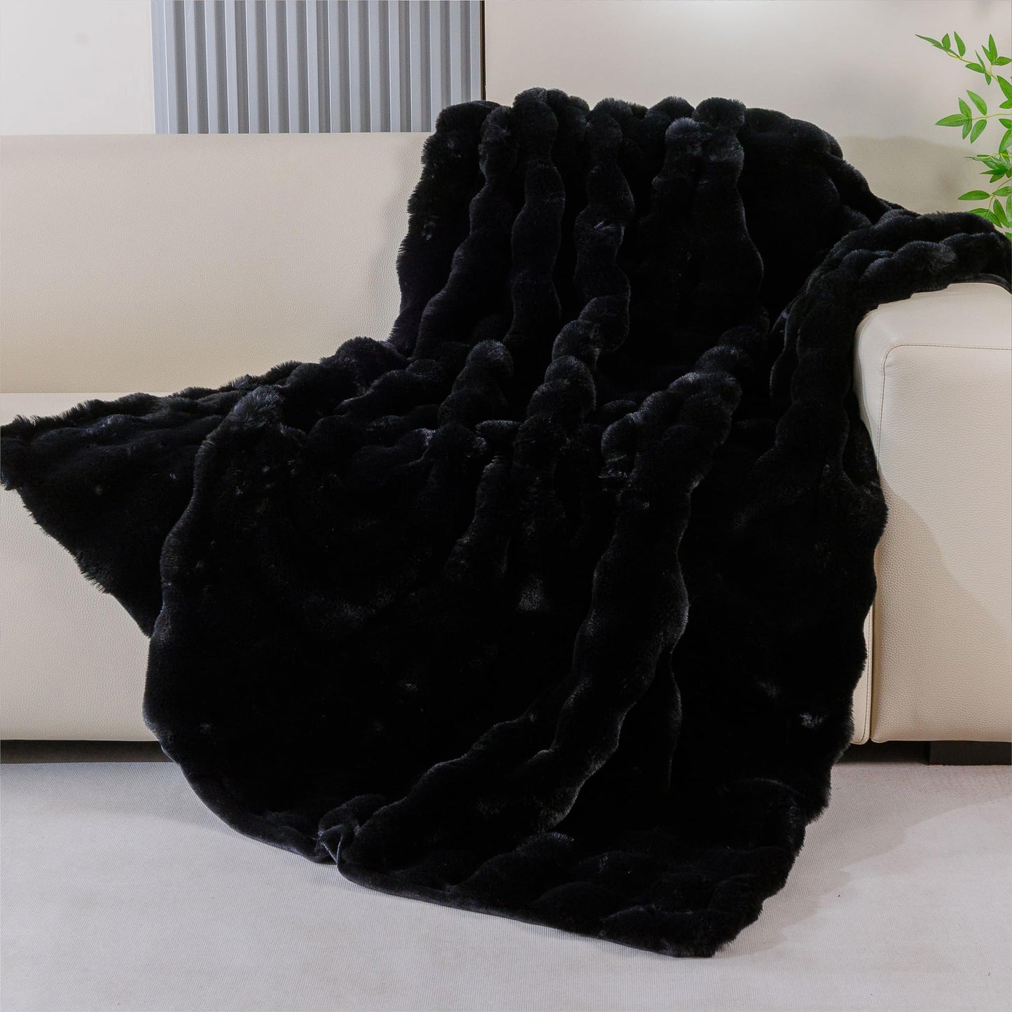BlanketSolution Black Faux Fur Thick Bed Soft Throw Blanket 60X80 for Couch Living Room Fluffy Bubble Faux Rabbit Fur Blanket Warm Bunny Blanket Home Decor 860 GSM