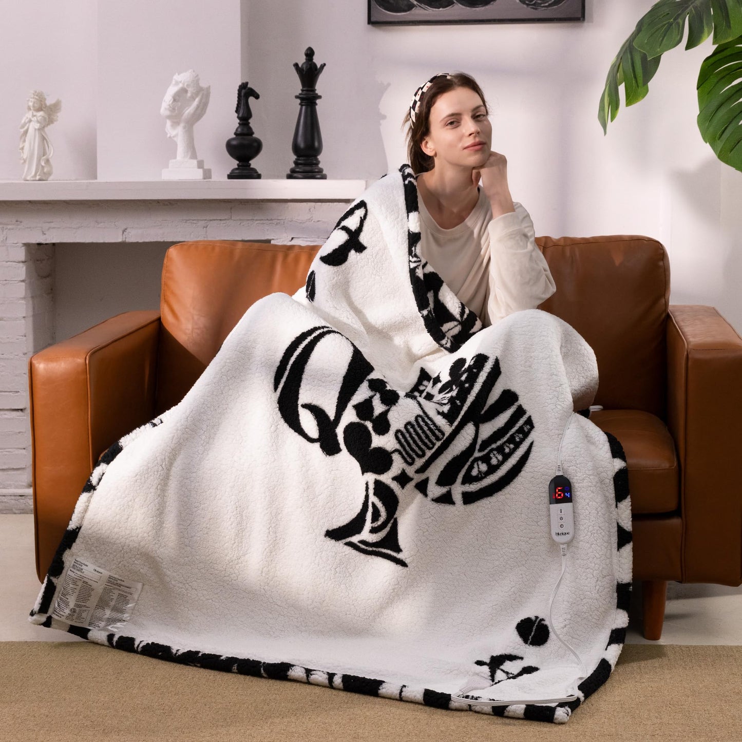 blunique Heated Electric Blanket Throw 50 x 60” Double Sherpa Heating Throw Blanket Reversible Ultra Cozy for Long-Lasting Heat Lock with Smart 6 Heating Setting & 8 Hours Auto Off, Machine Washable