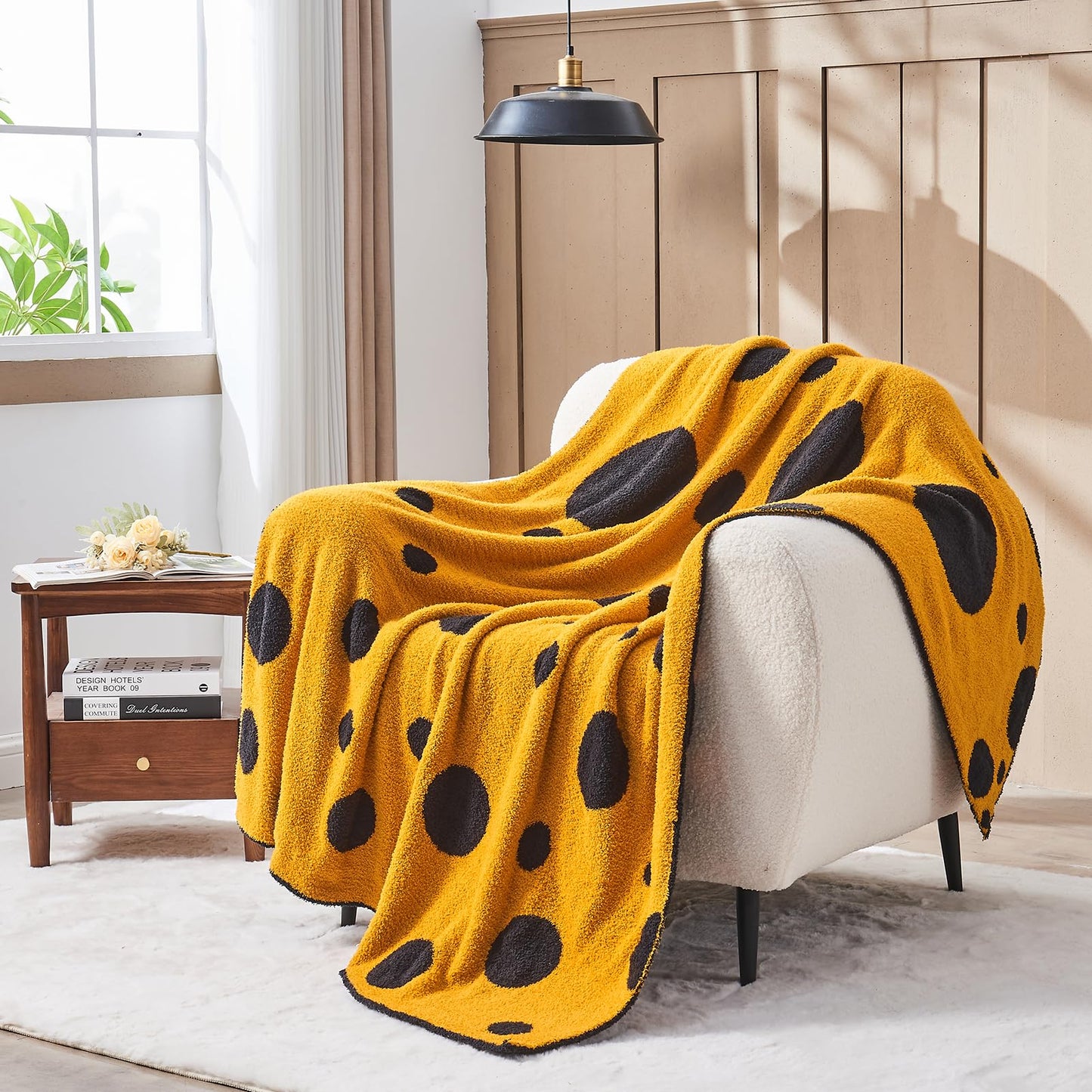 Douceur Polka Dot Throw Blanket for Couch Sofa Bed, Reversible Cozy Fluffy Super Soft Bedroom Blanket, Plush Gold Yellow Throw Blanket, 50×60 inches