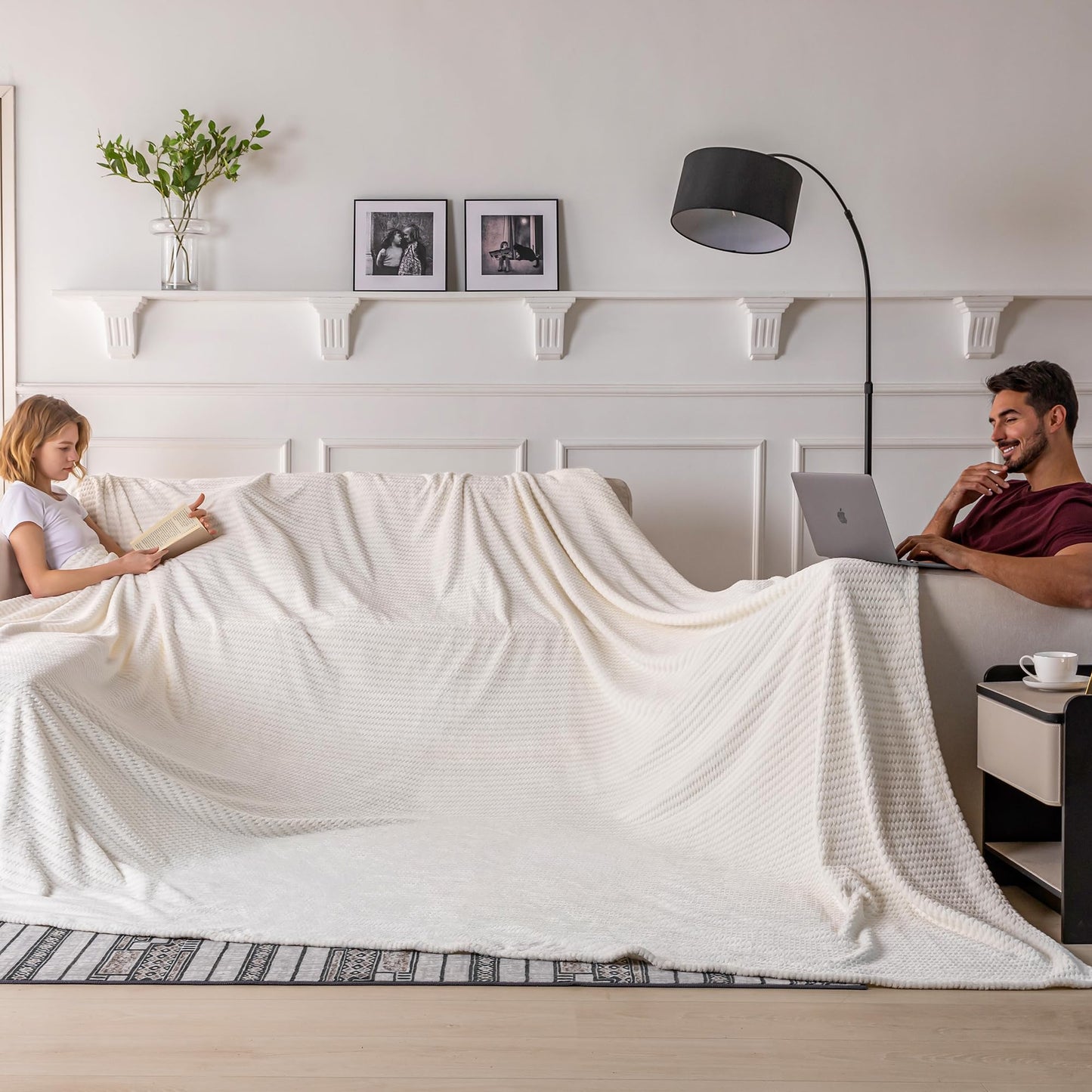 Serenhom 120x120 Inch Huge 10'x10' Extra Large Soft Cozy Fleece Blanket, Giant Seamless Oversized King California King Blanket Olive-Shaped Jacquard Pattern for Sofa, Family, Travel - Ivory White