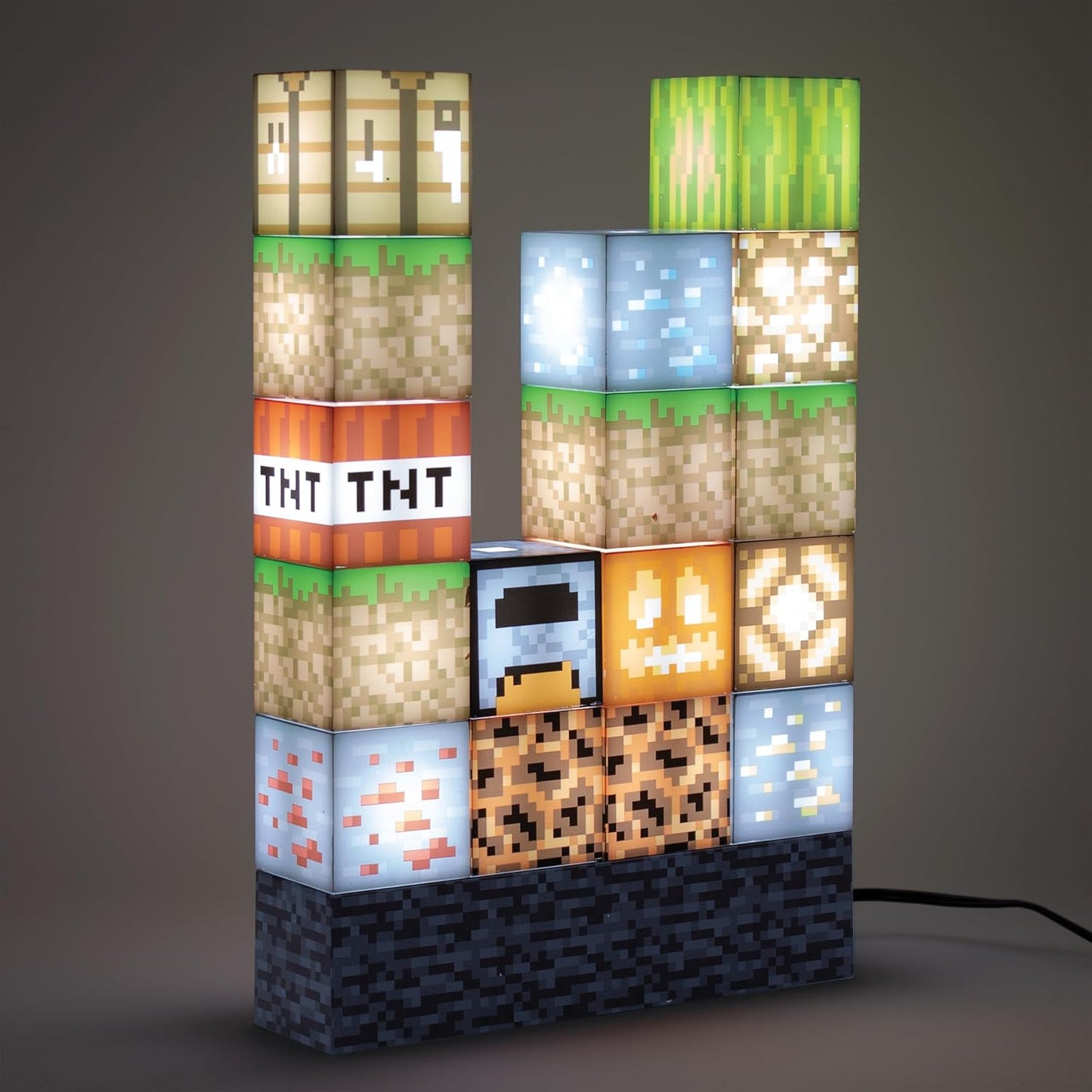 Paladone Minecraft Building Block Night Light – Officially Licensed LED Lamp for Boys’ Bedrooms, Gaming Decor & Gifts – Fun Minecraft Room Accessory