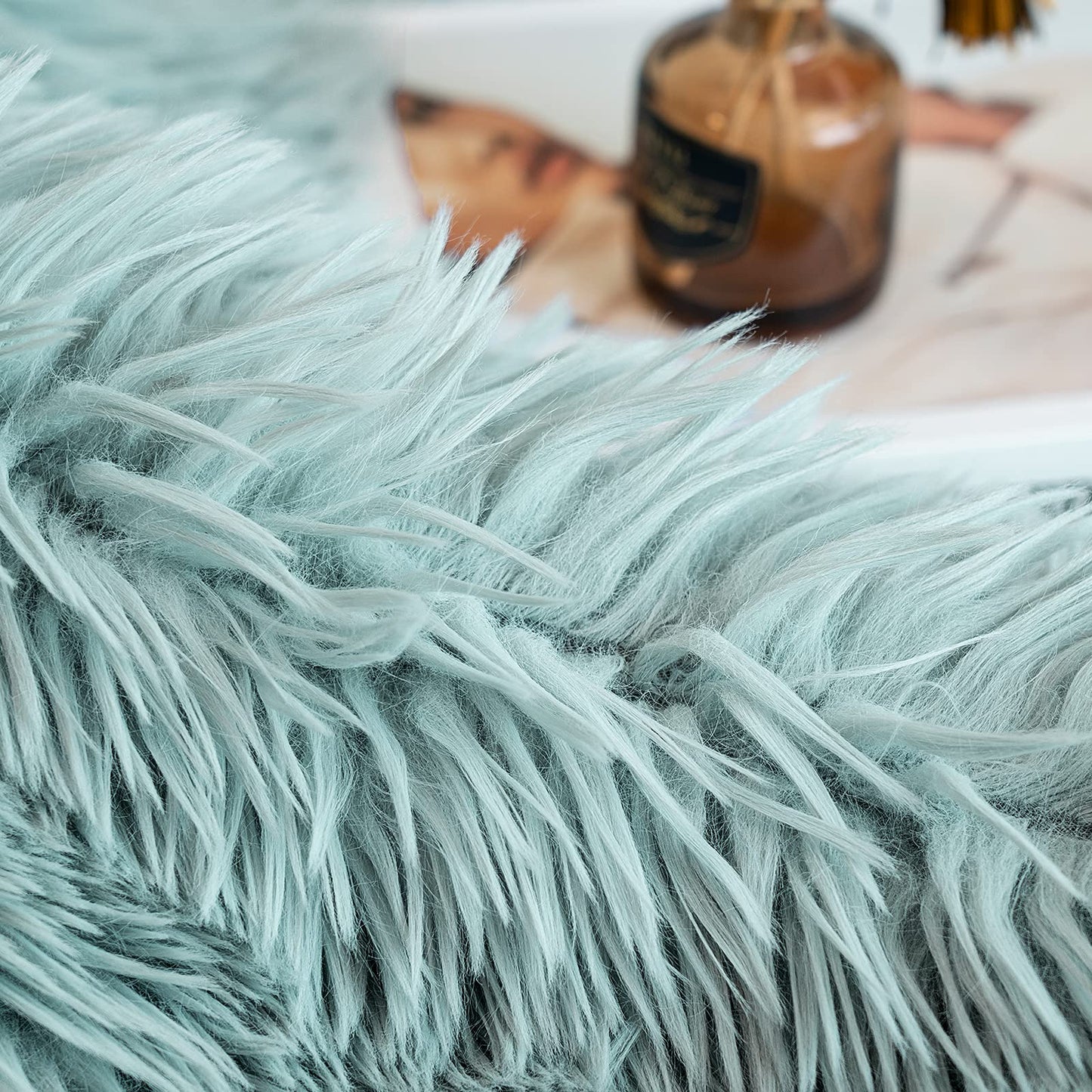 JONIYEAR Decorative 2.8" Long Hair Soft Fuzzy Faux Fur Throw Blanket 50" x 60",Luxury Reversible Fluffy Blankets for Couch Sofa Chair,Lightweight Accent Cozy Plush Thick Warm Shaggy Furry Blanket,Aqua