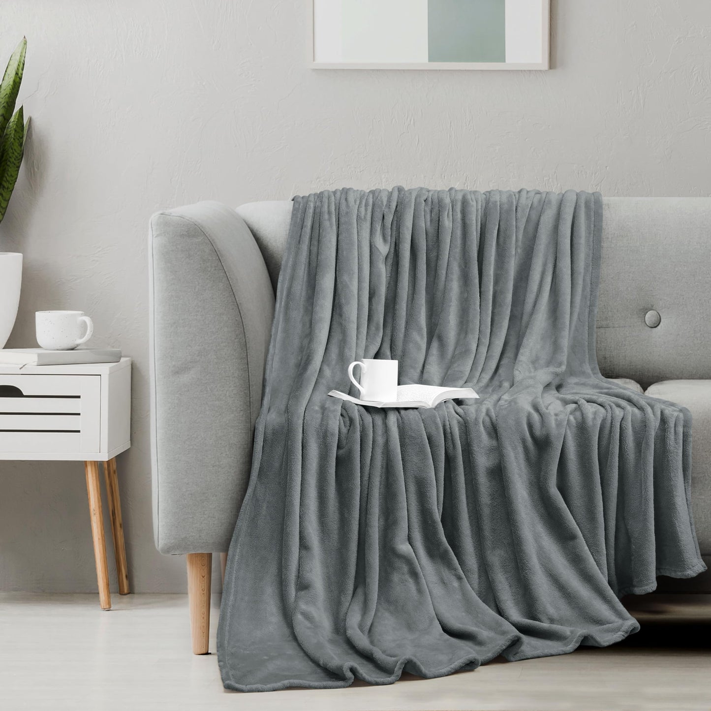 Utopia Bedding Cool Grey Fleece Blanket Queen Size Fuzzy Soft Anti-Static Microfiber Bed Blanket (90x90 Inch)