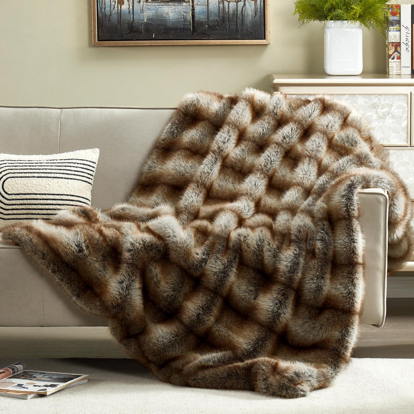 JONIYEAR High-end Long Pile Fluffy Faux Bear Fur Throw Blanket 50" x 60",Luxury Soft Double Sided Cozy Accent Wolf Fuzzy Blanket for Couch Sofa,Warm Animal Skin Furry Blankets for Winter,Reddish Brown