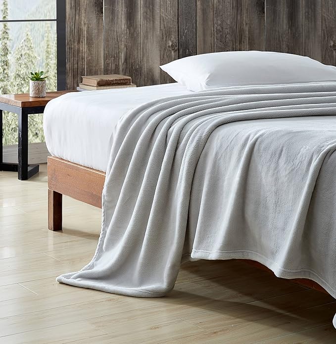 Eddie Bauer - Queen Blanket, Ultra Plush Bedding, Lightweight Home Decor for All Seasons (Grey, Queen)