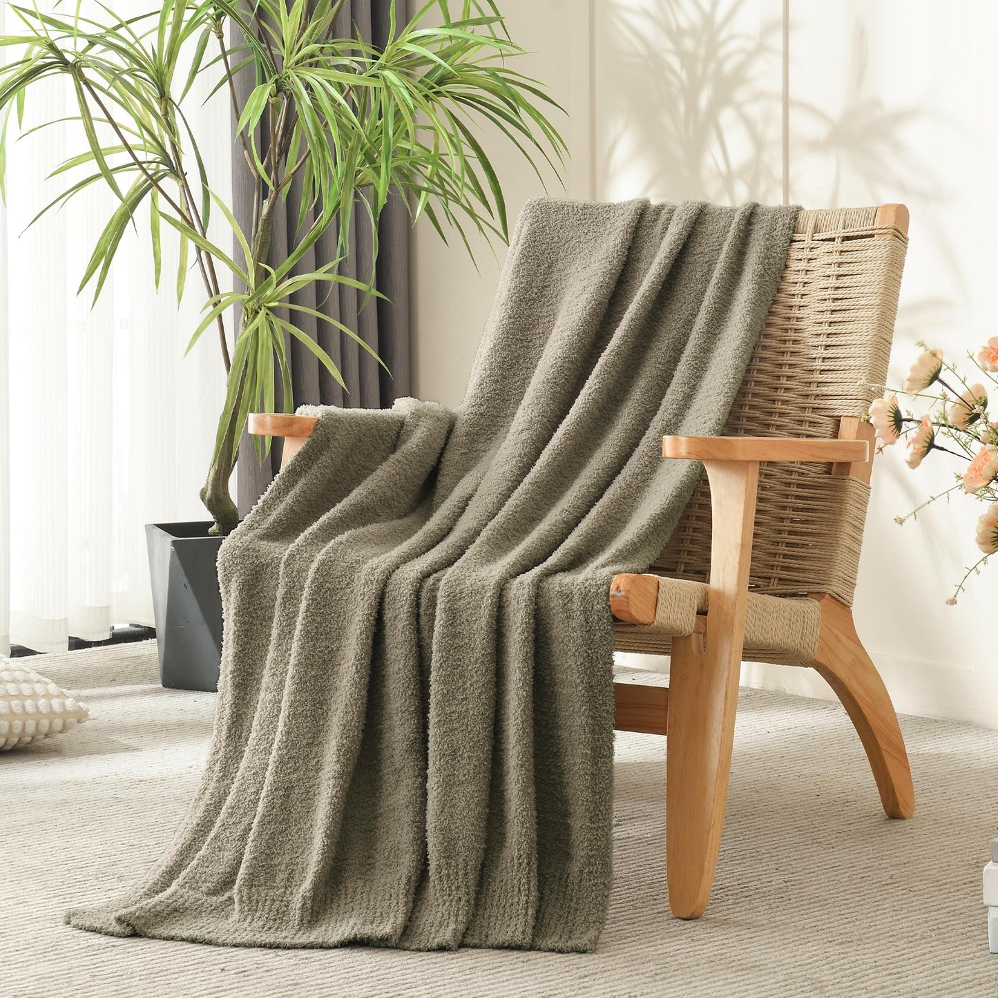 JOOJA Taupe Knit Throw Blanket Knitted Boucle Blankets Decorative Soft Fuzzy Throw Bed Blanket for Women Couch 50x60 Inches Taupe