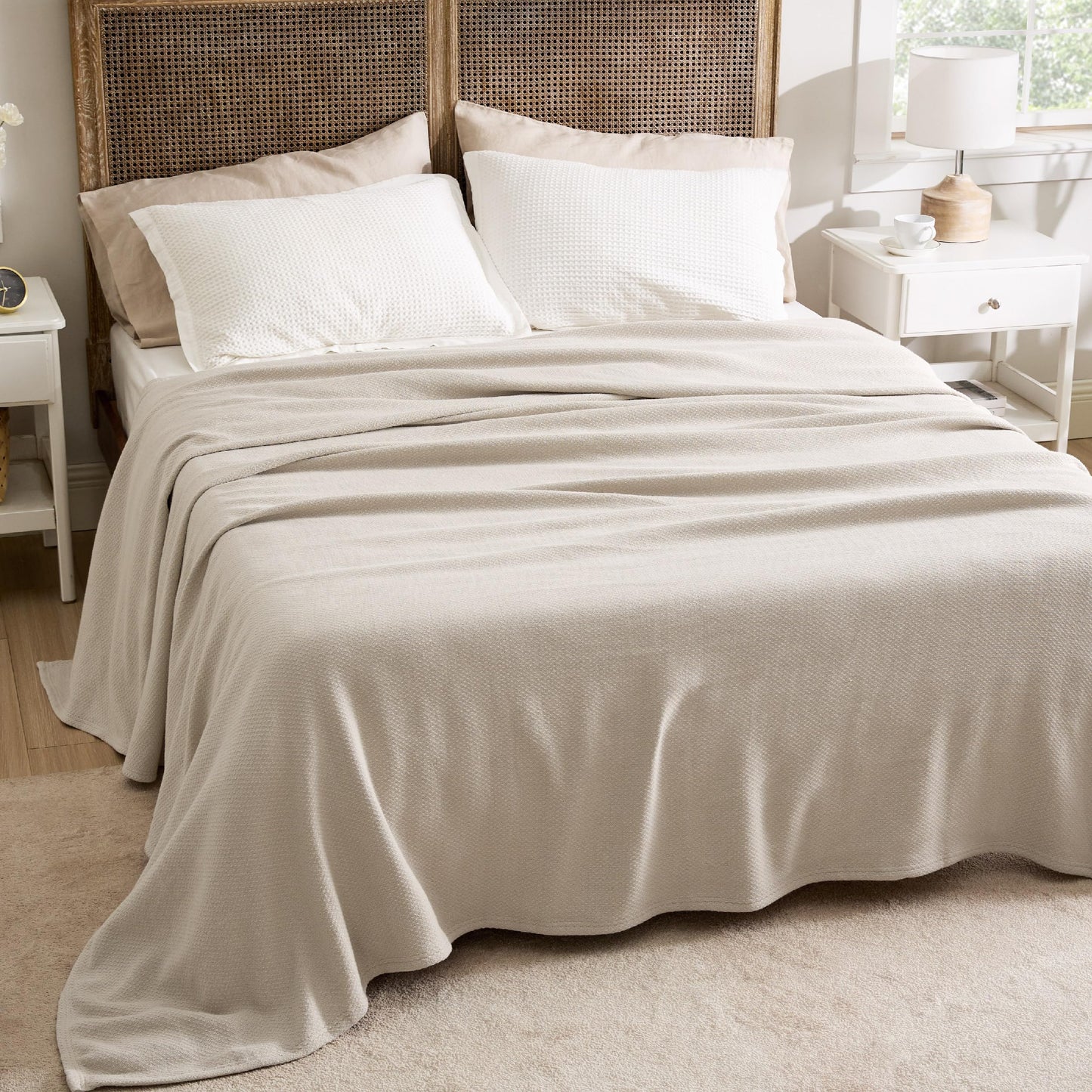 Bedsure 100% Cotton Blanket Queen Size for Bed - Breathable and Lightweight, Soft Cozy Textured Herringbone Woven Blanket for Summer, Linen Beige, 90x90 inches