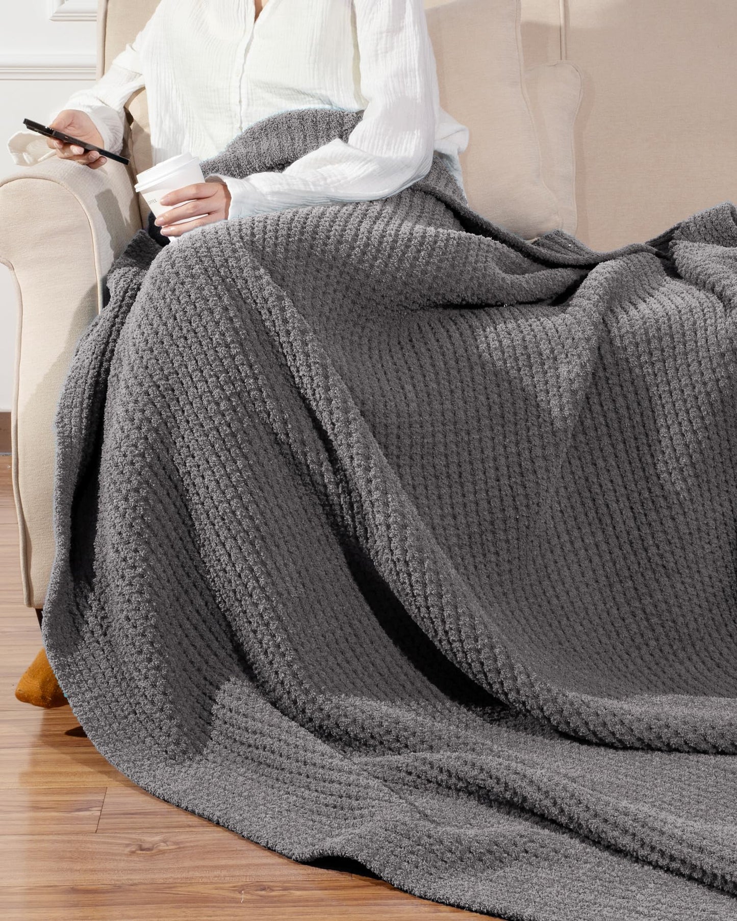 blunique Waffle Knit Throw Blanket, Luxury Cozy Chunky Knit Throw Blanket for Couch, 50 x 60 Thick Ultra-Soft Feather Yarn Knitted Blanket for Sofa, Bed, Home Decor - Grey
