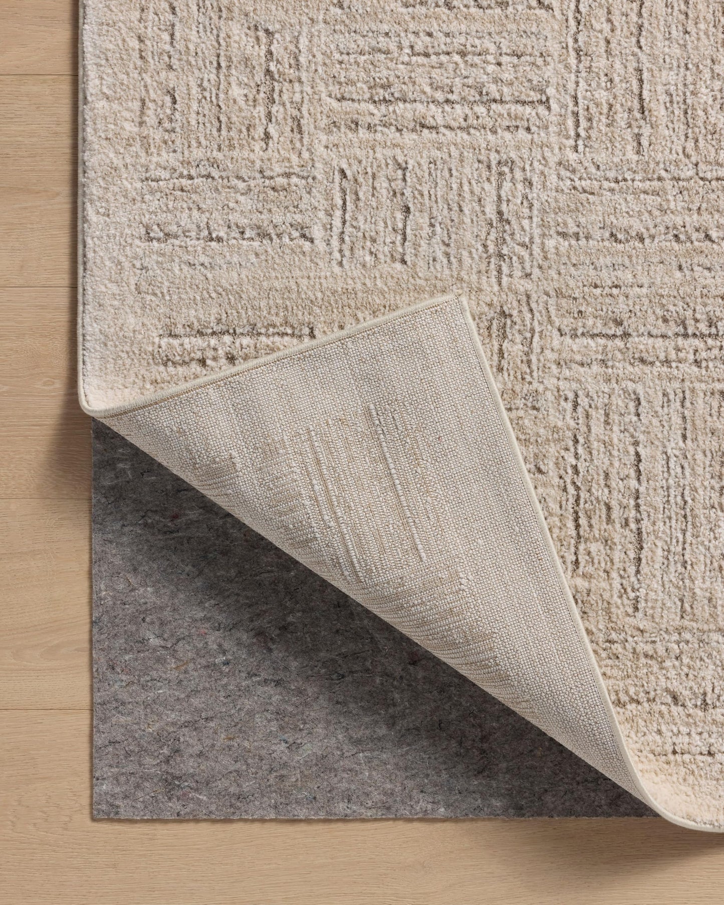 Loloi Amber Lewis Monty Collection MOT-01 Ivory/Taupe 5'-3" x 7'-6", .50" Pile Height, Accent Rug