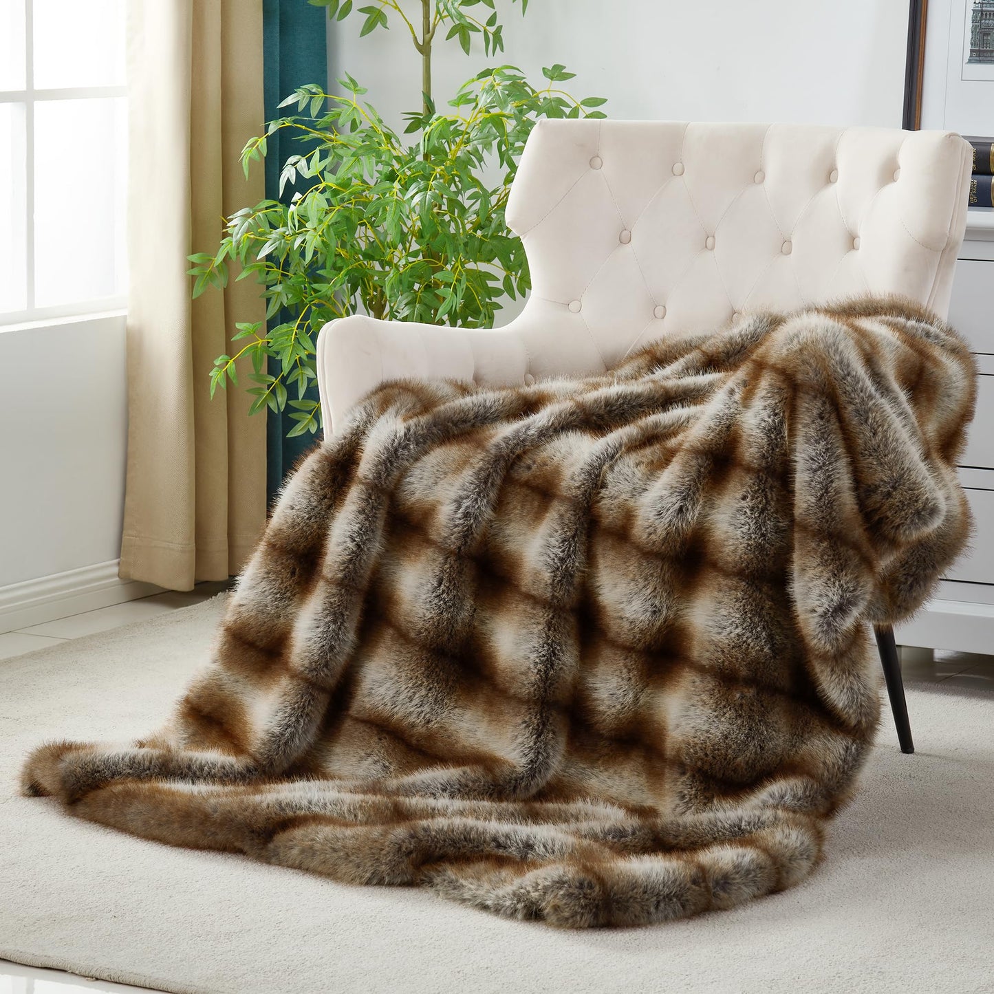 JONIYEAR High-end Long Pile Fluffy Faux Bear Fur Throw Blanket 50" x 60",Luxury Soft Double Sided Cozy Accent Wolf Fuzzy Blanket for Couch Sofa,Warm Animal Skin Furry Blankets for Winter,Reddish Brown