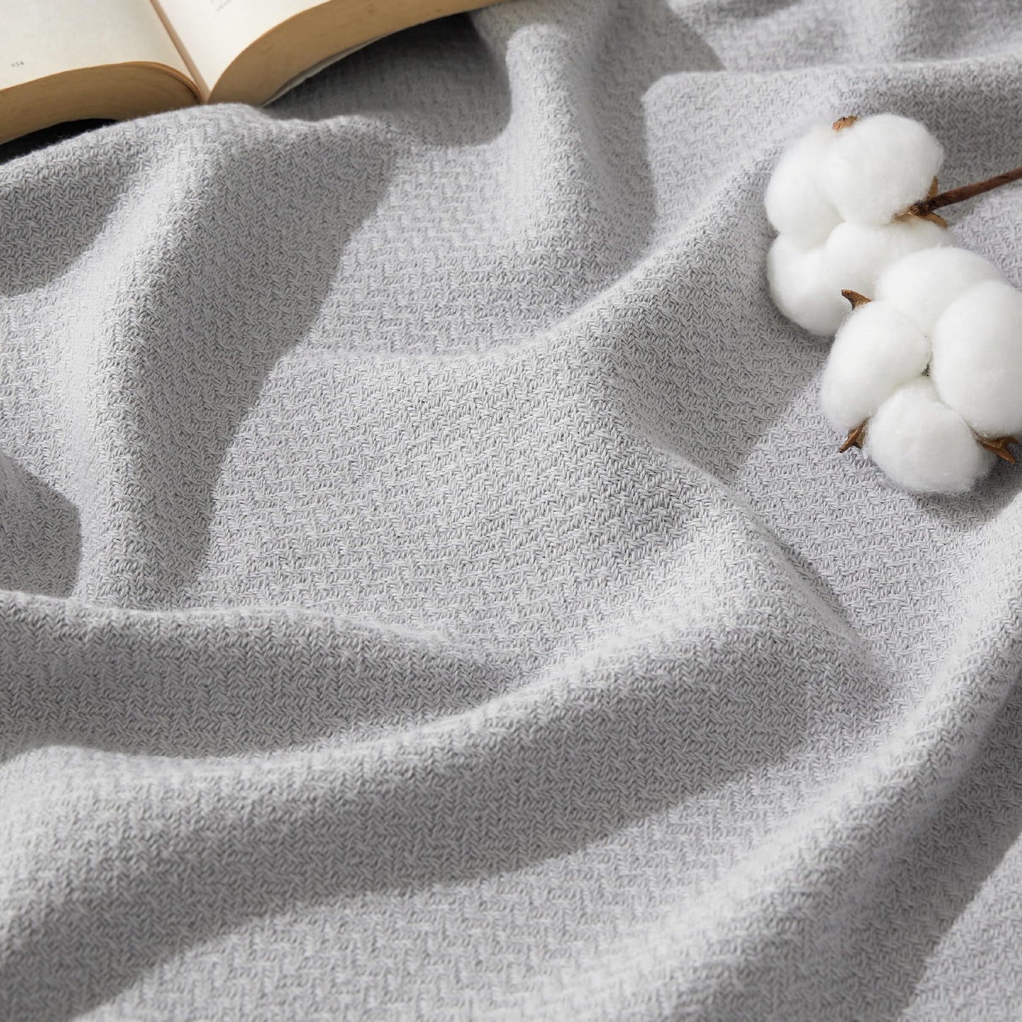 Bedsure 100% Cotton Blanket King Size for Bed - Breathable and Lightweight, Soft Cozy Textured Herringbone Woven Blanket for Summer, Grey, 108x90 inches