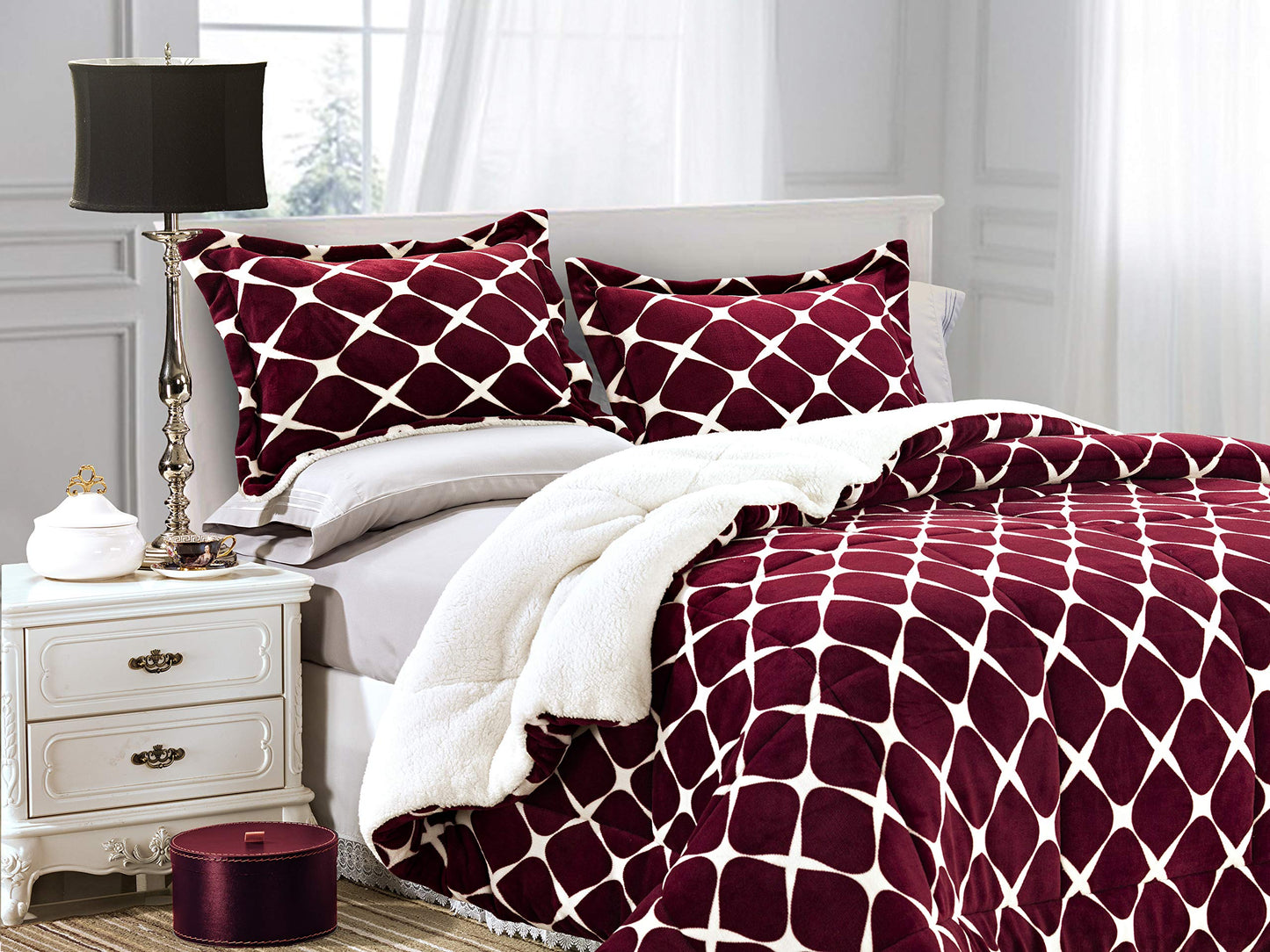 Elegant Comfort Softest, Coziest Premium Quality Heavy Weight Bloomingdale Pattern Micromink Sherpa-Backing Reversible Down Alternative Micro-Suede 3-Piece Comforter Set, King, Burgundy
