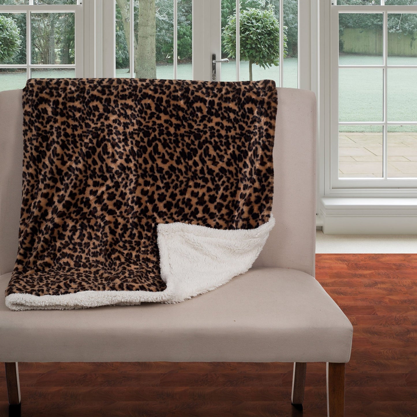 Sherpa Fleece Throw Blanket - 50x60-Inch Machine-Washable Reversible Throw - Fluffy Blankets for Couch, Chair, or Bed by Lavish Home (Leopard)