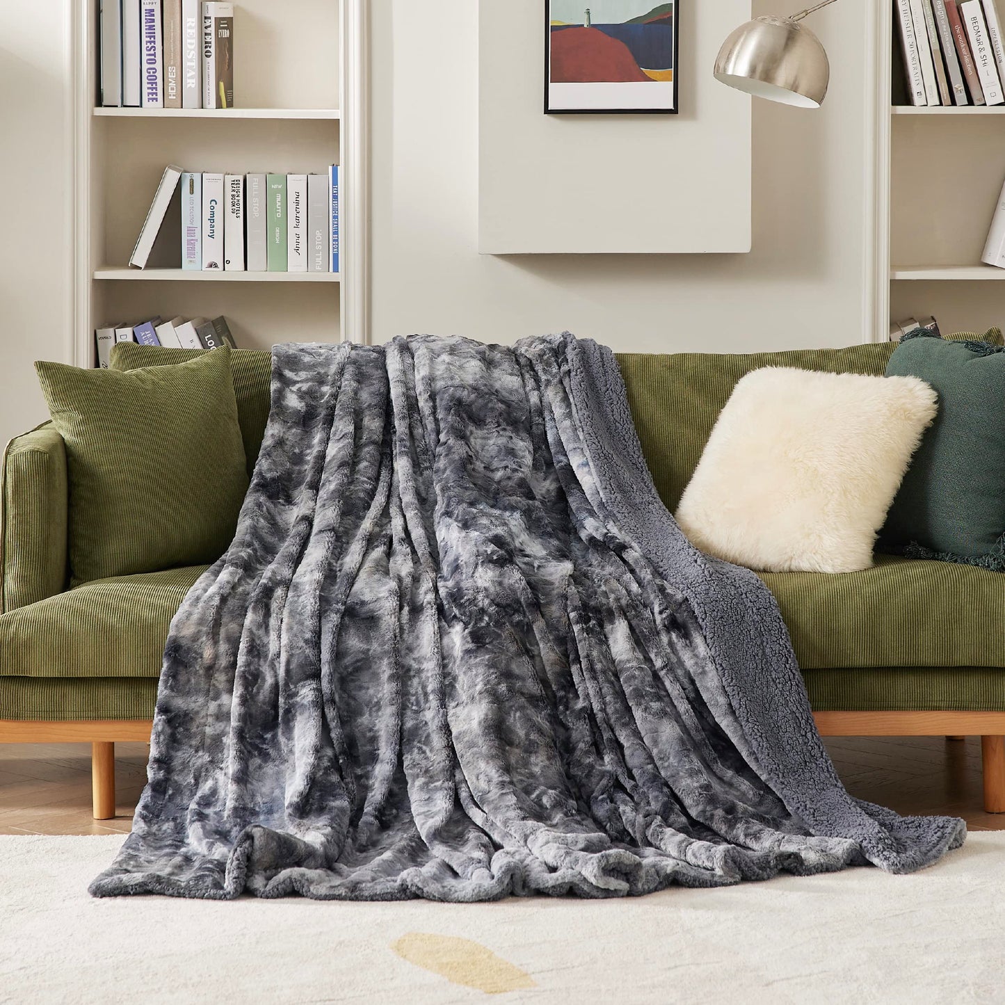 Bedsure Sherpa Fluffy Blanket King Size for Bed - Fleece Soft and Cozy Throw for Women, Plush & Fuzzy Faux Fur Blanket for Couch, Sofa and Decor, Tie Dye Design, Grey, 108x90 Inches